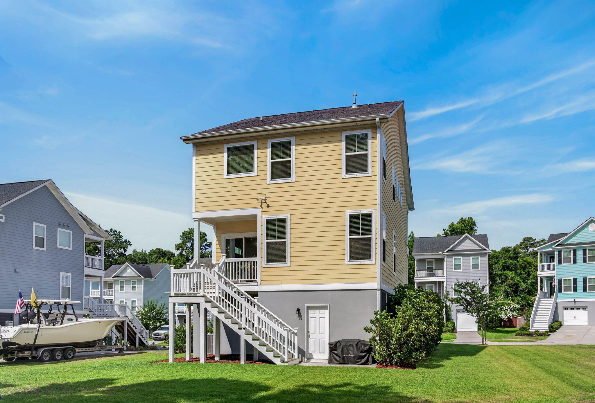 409 Topsail Court