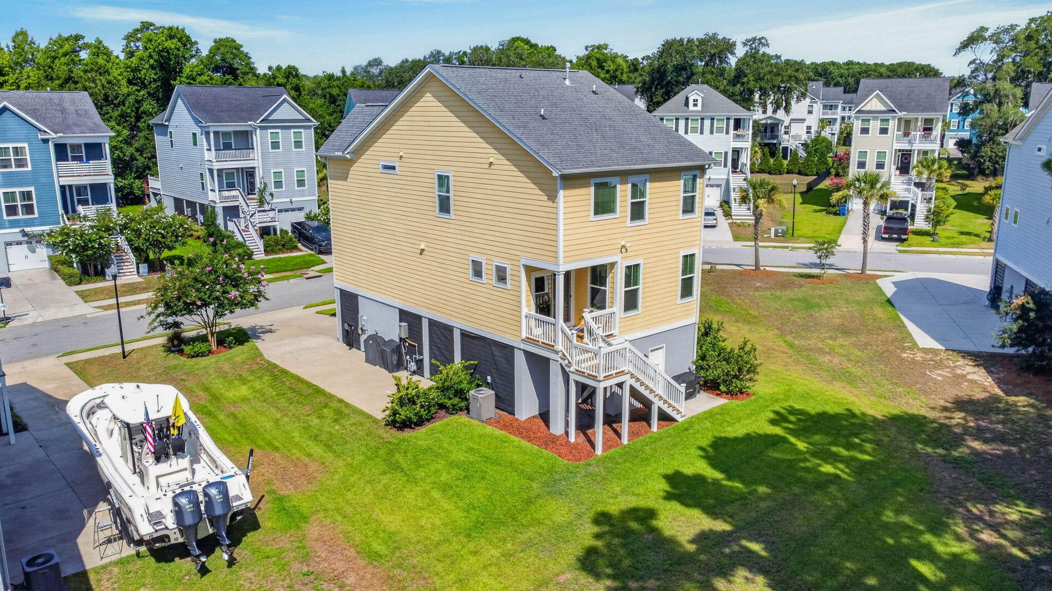 409 Topsail Court