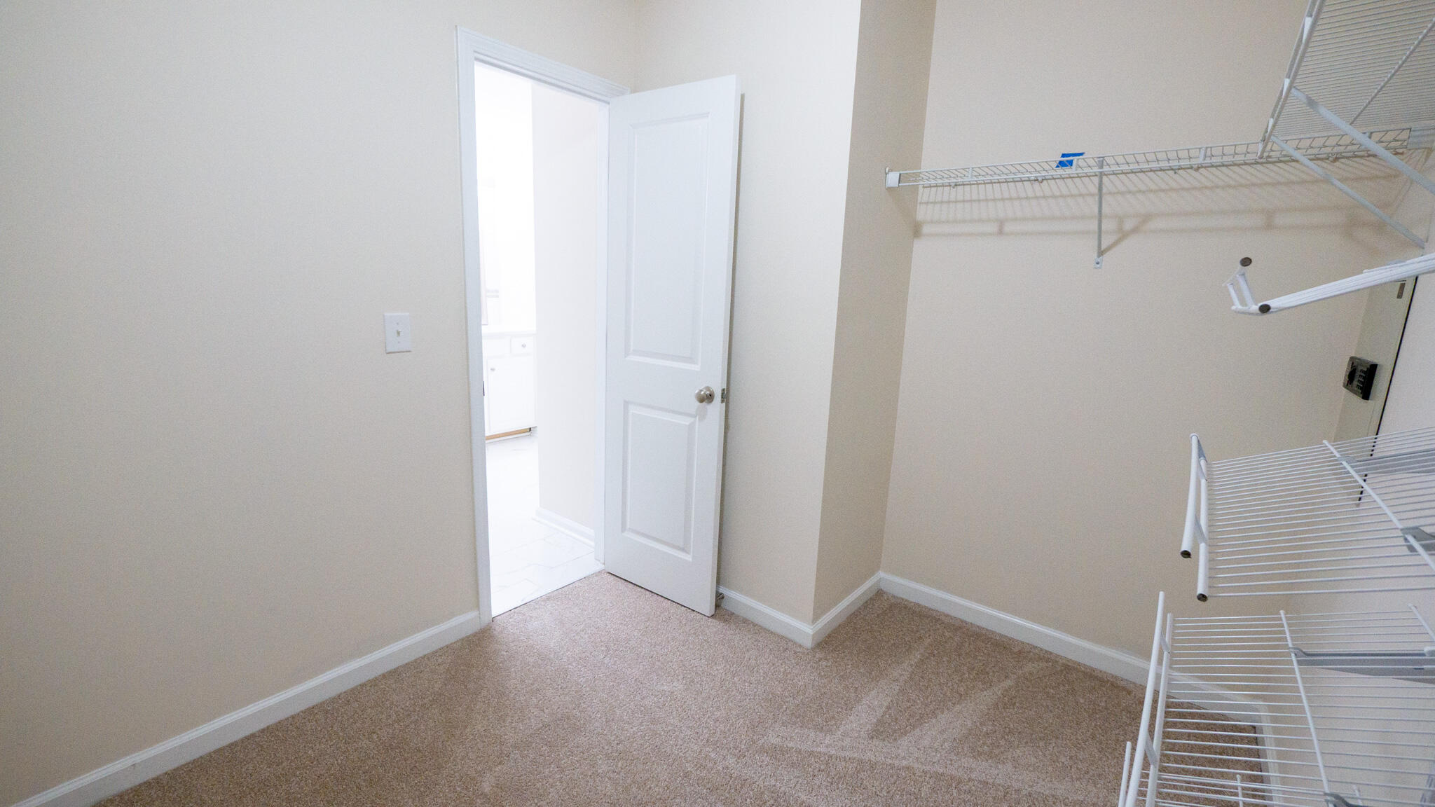 1634 Sparkleberry Lane