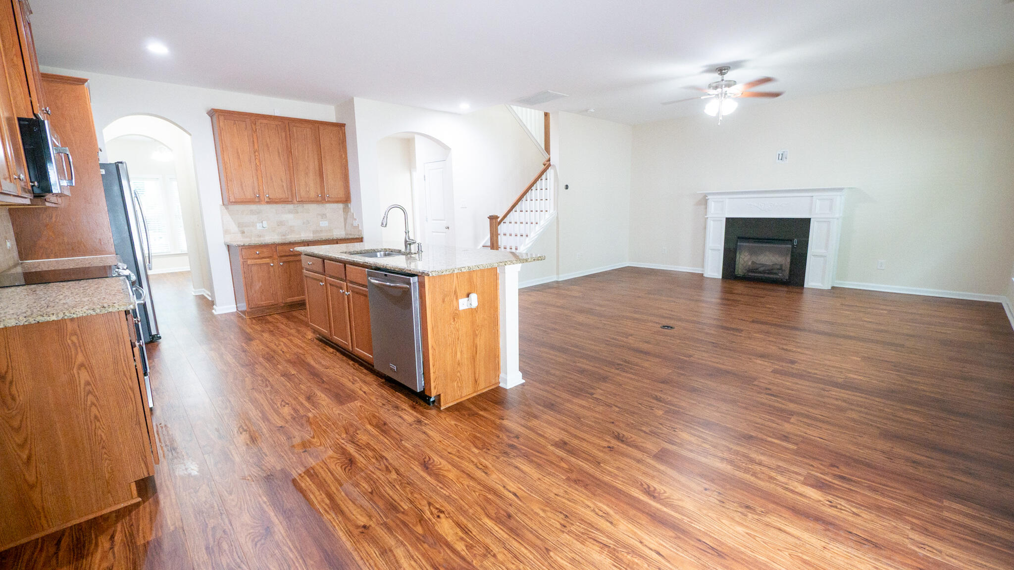 1634 Sparkleberry Lane