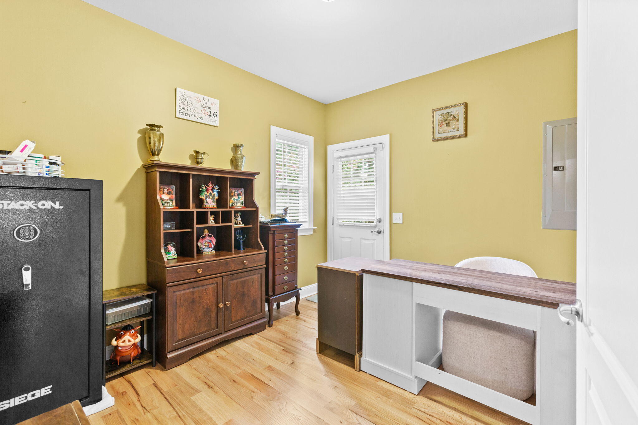 1019 Englewood Court