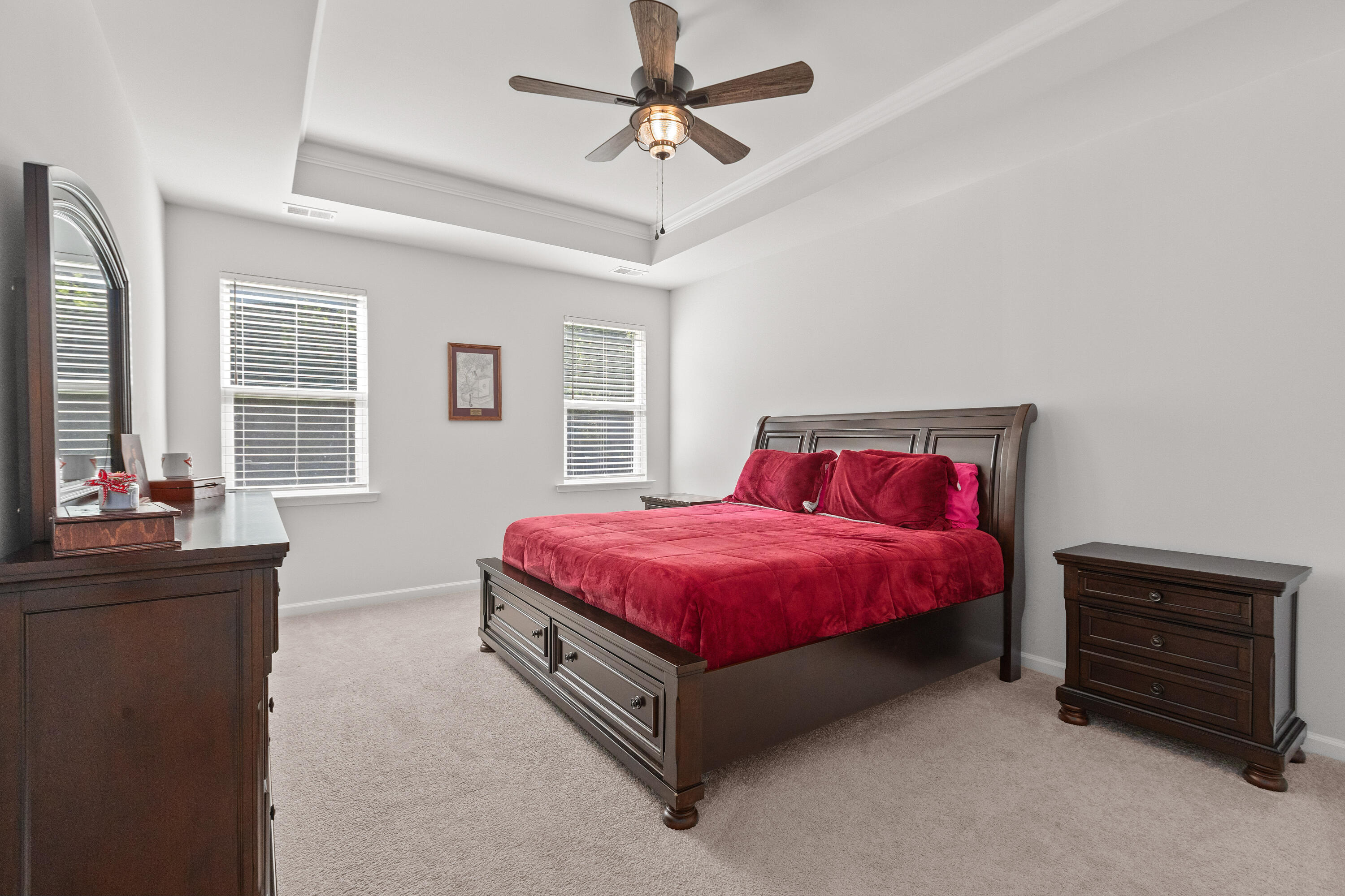 526 Oak View Way