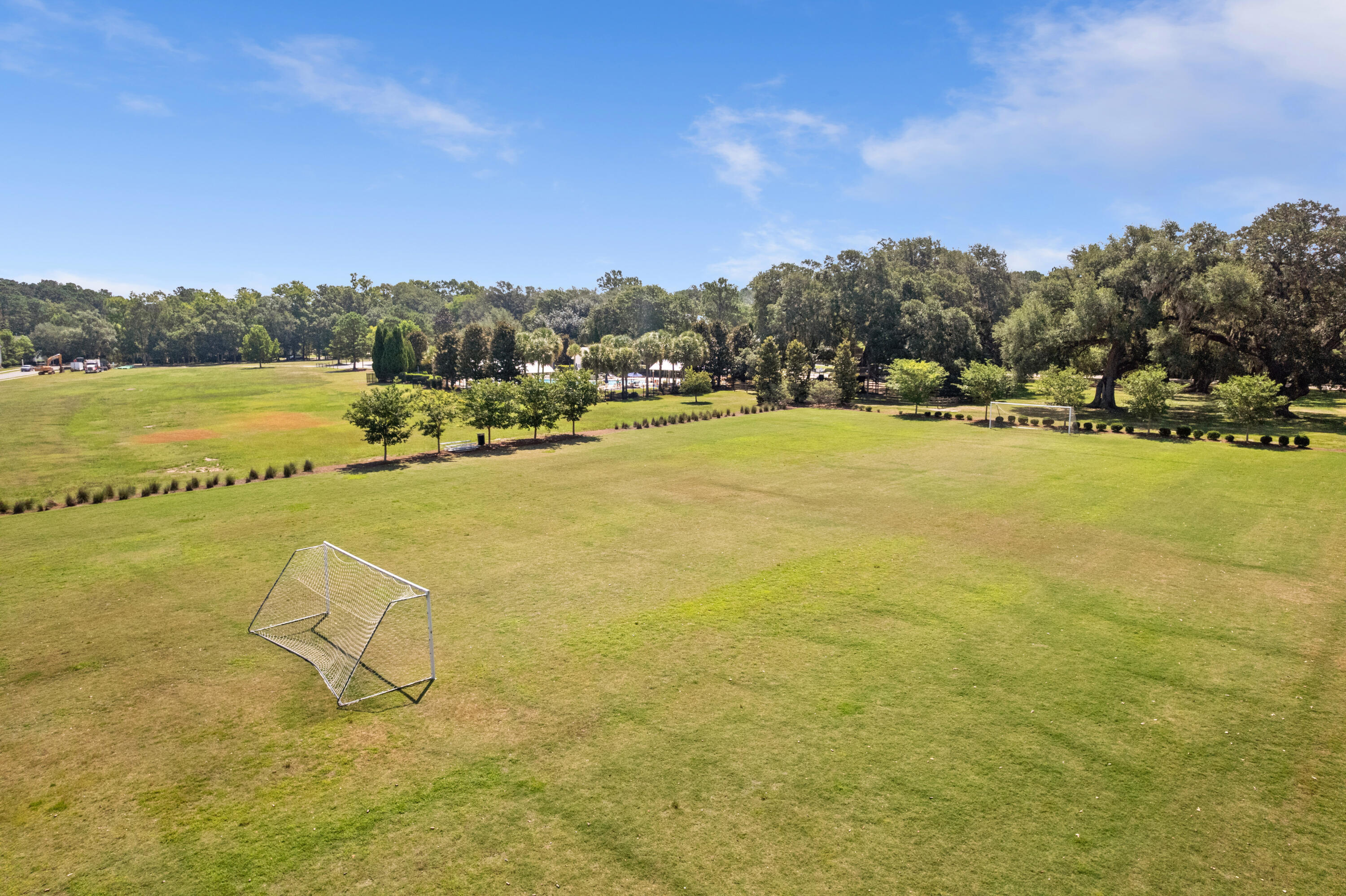 526 Oak View Way
