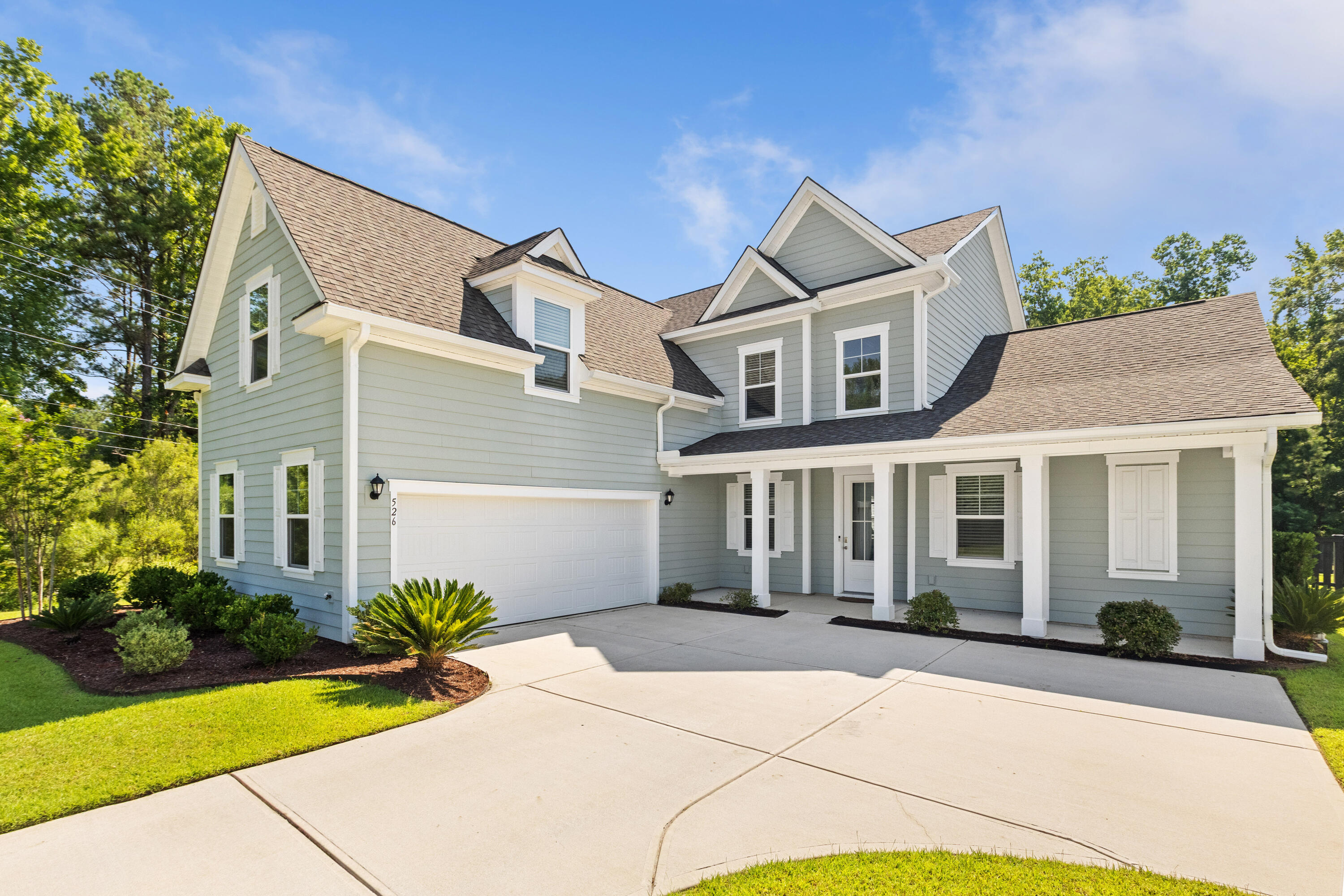 526 Oak View Way