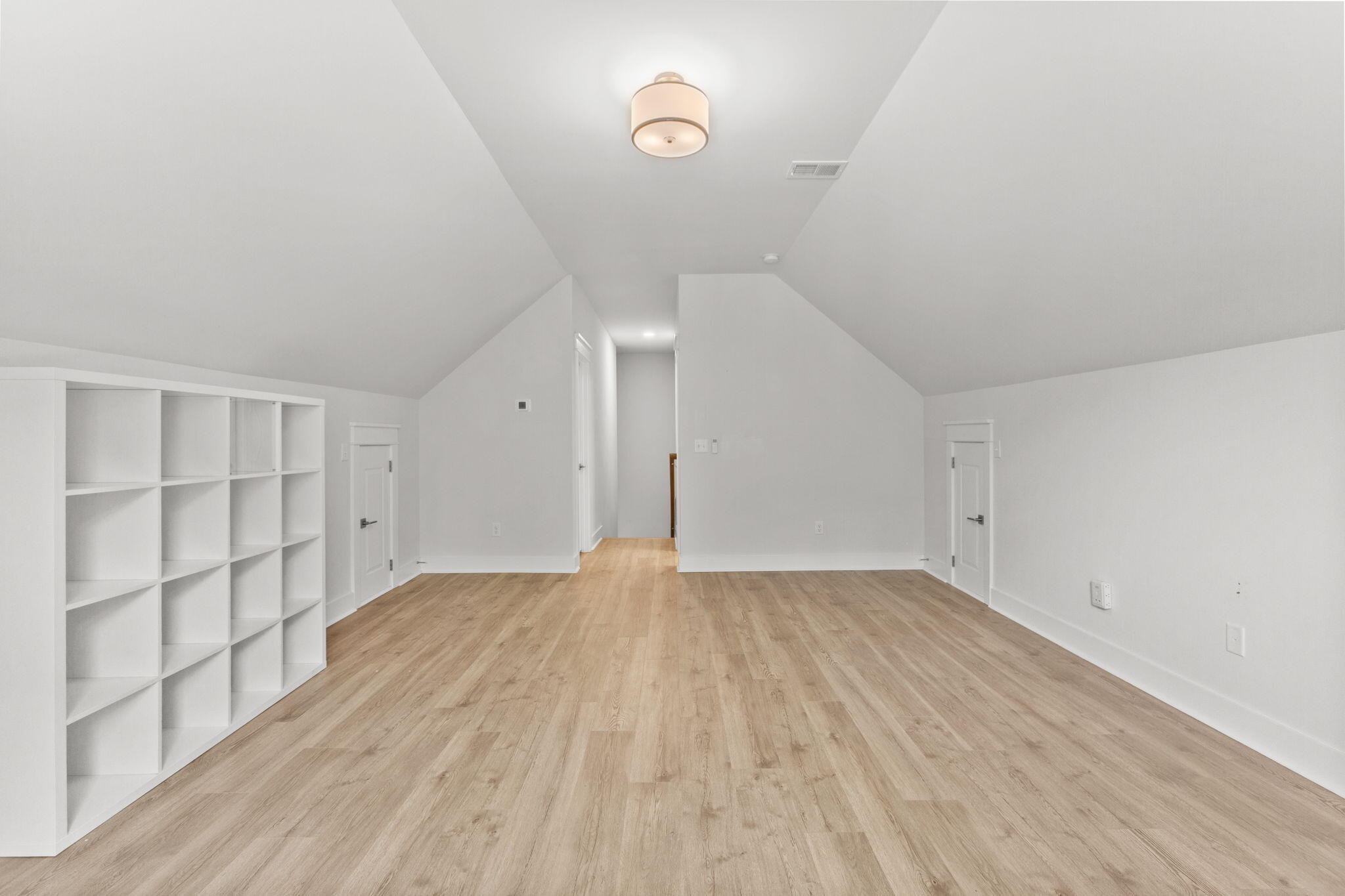 727 Hodge Road