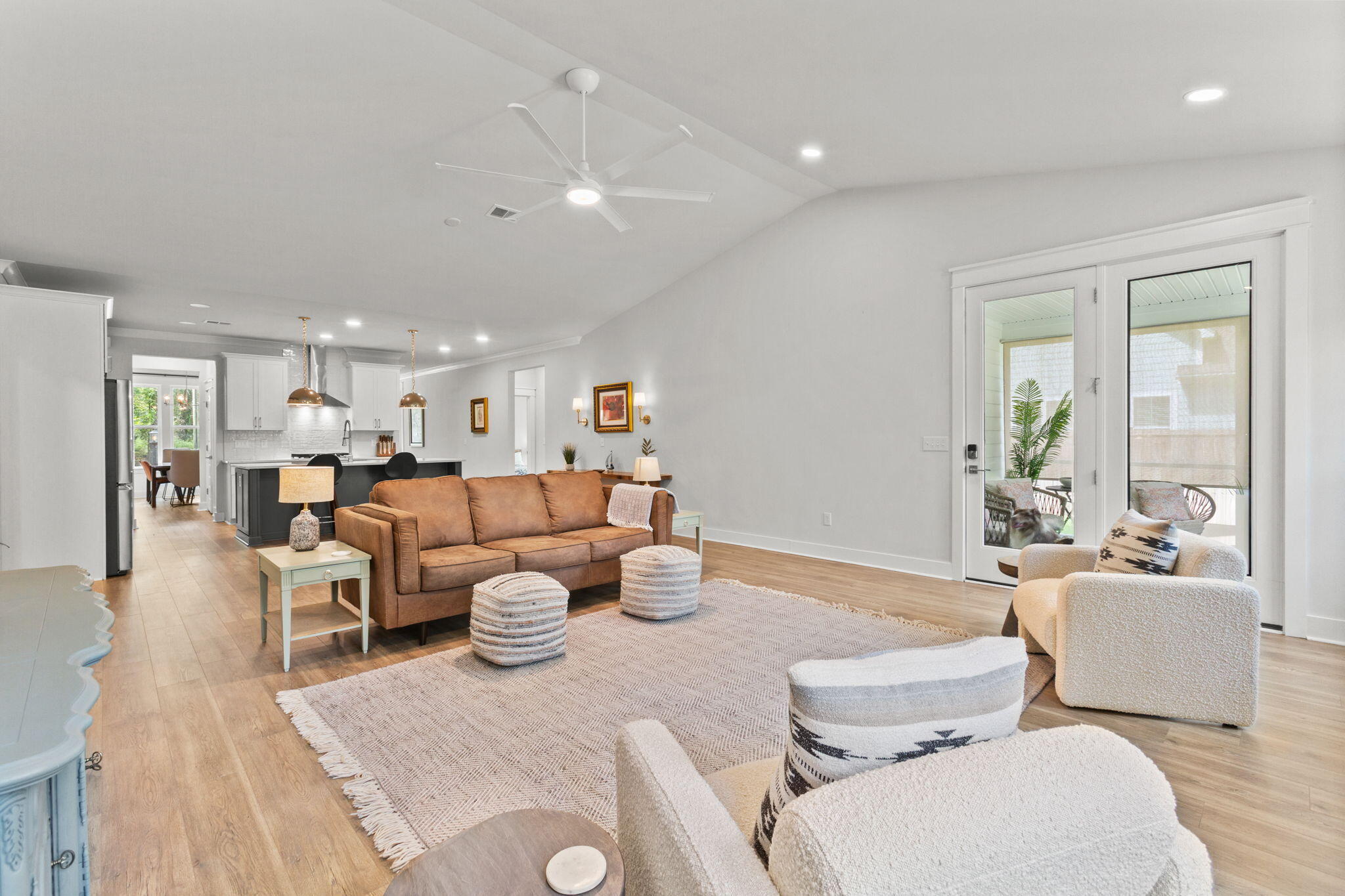 727 Hodge Road