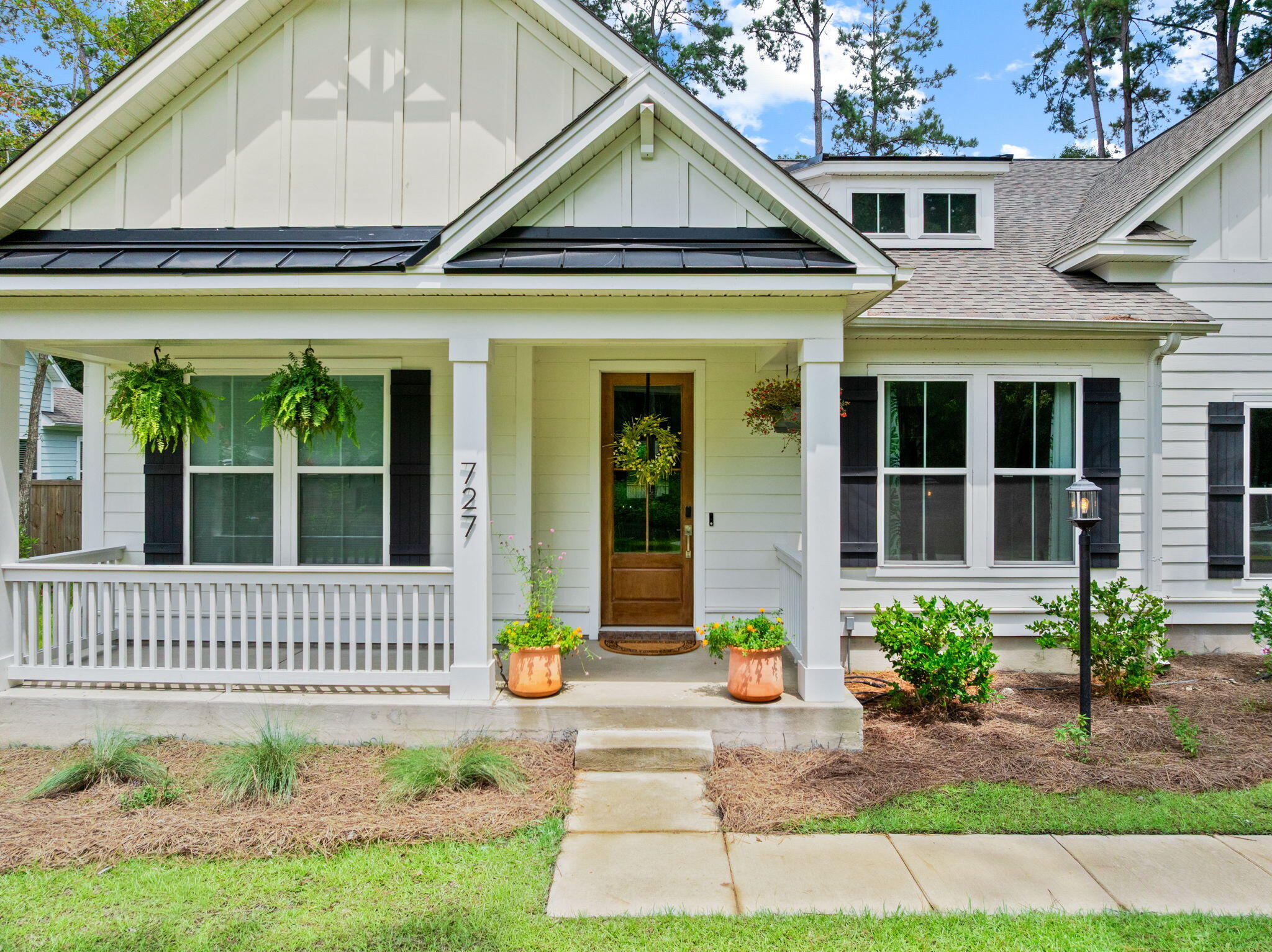 727 Hodge Road