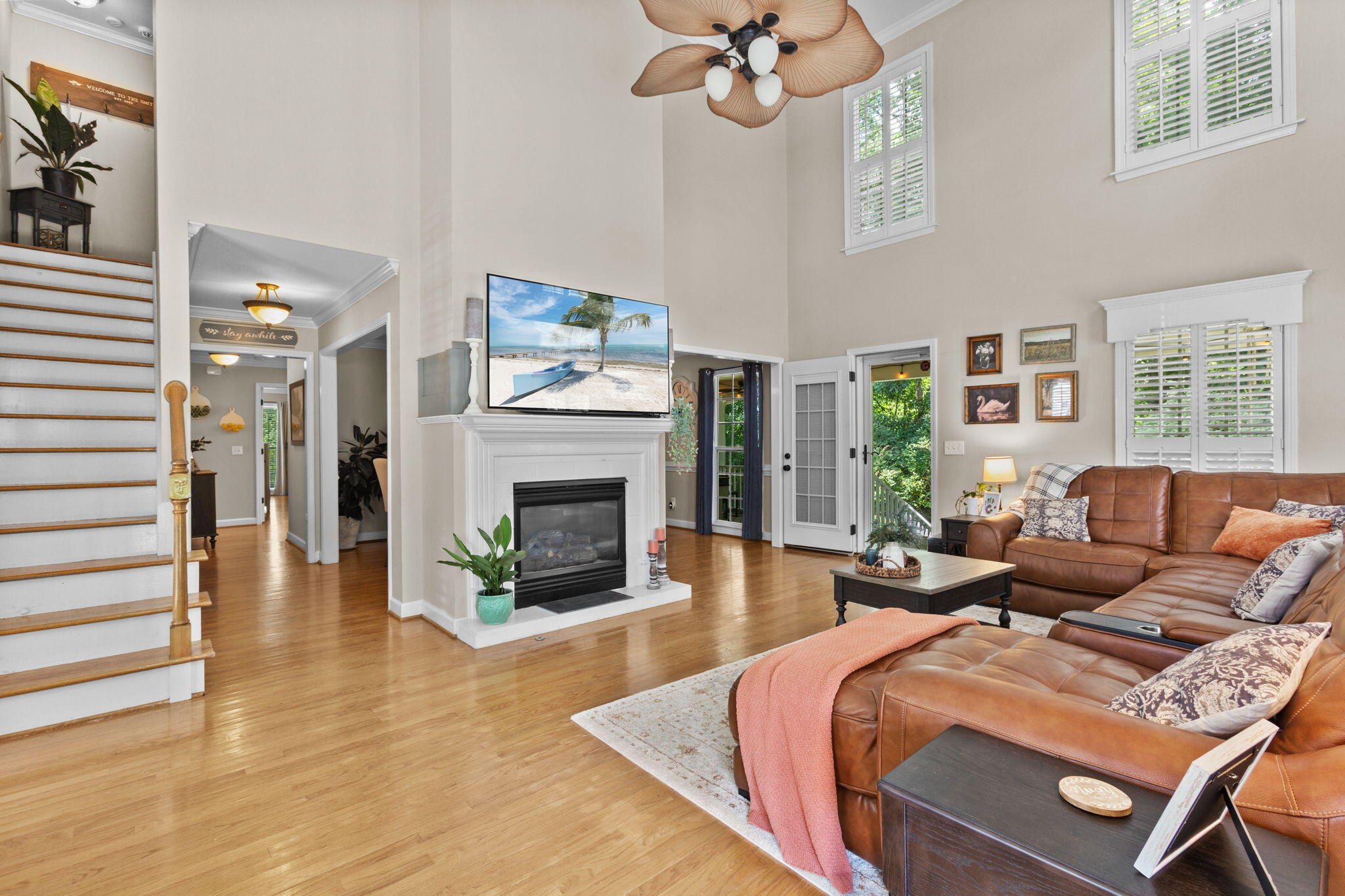 50 Edens Lane