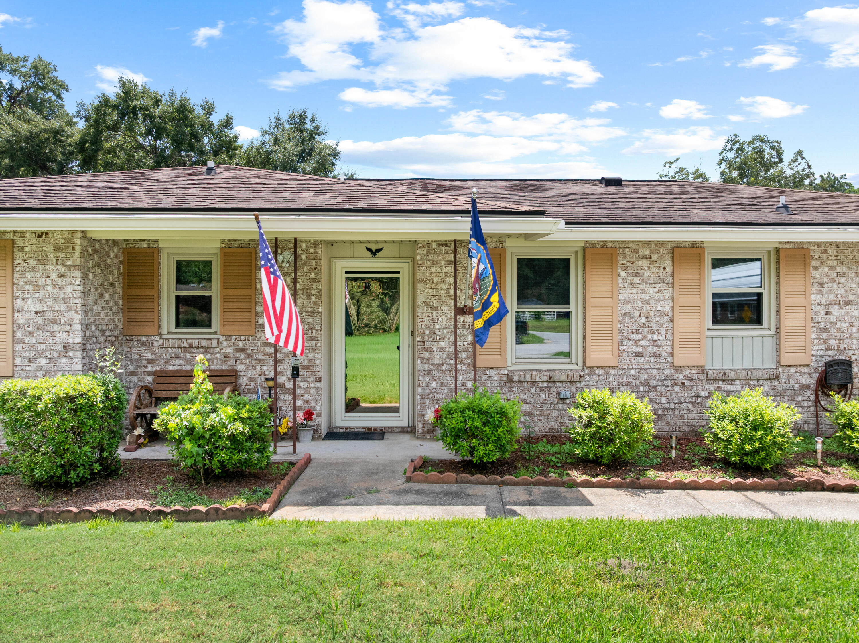 4935 Foxwood Drive