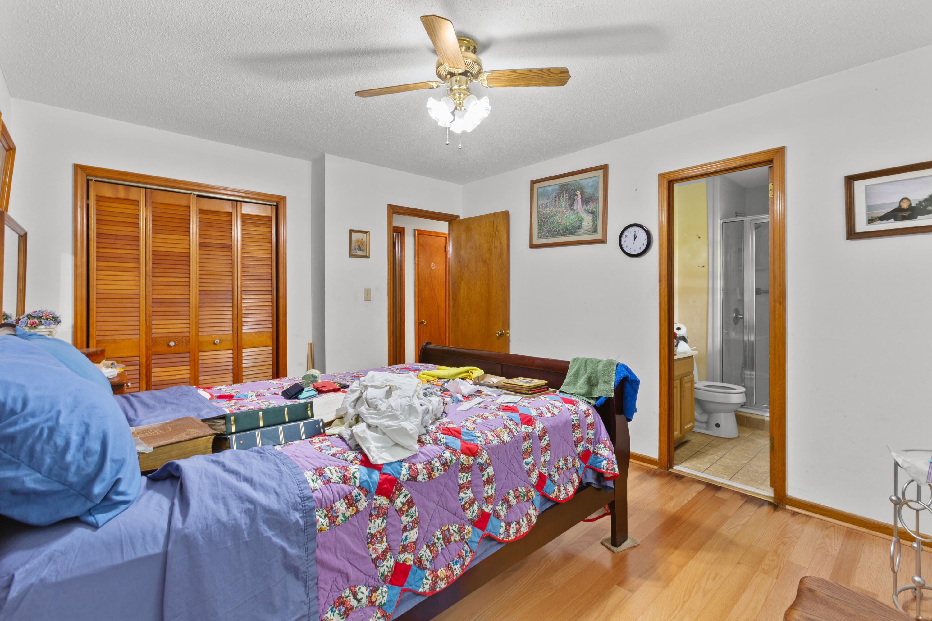 4935 Foxwood Drive