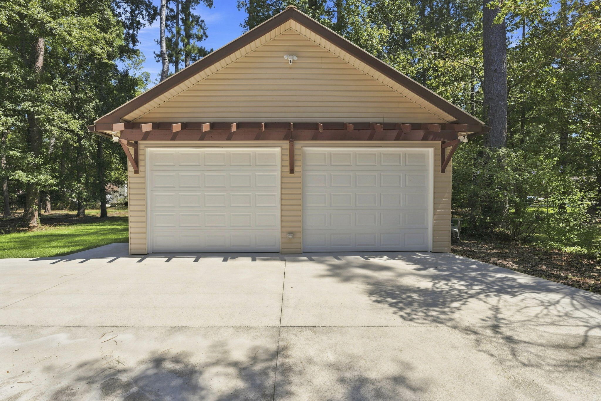 219 Shaftesbury Lane