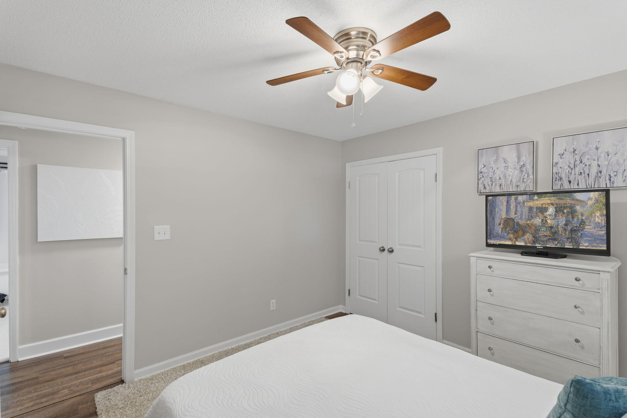 219 Shaftesbury Lane