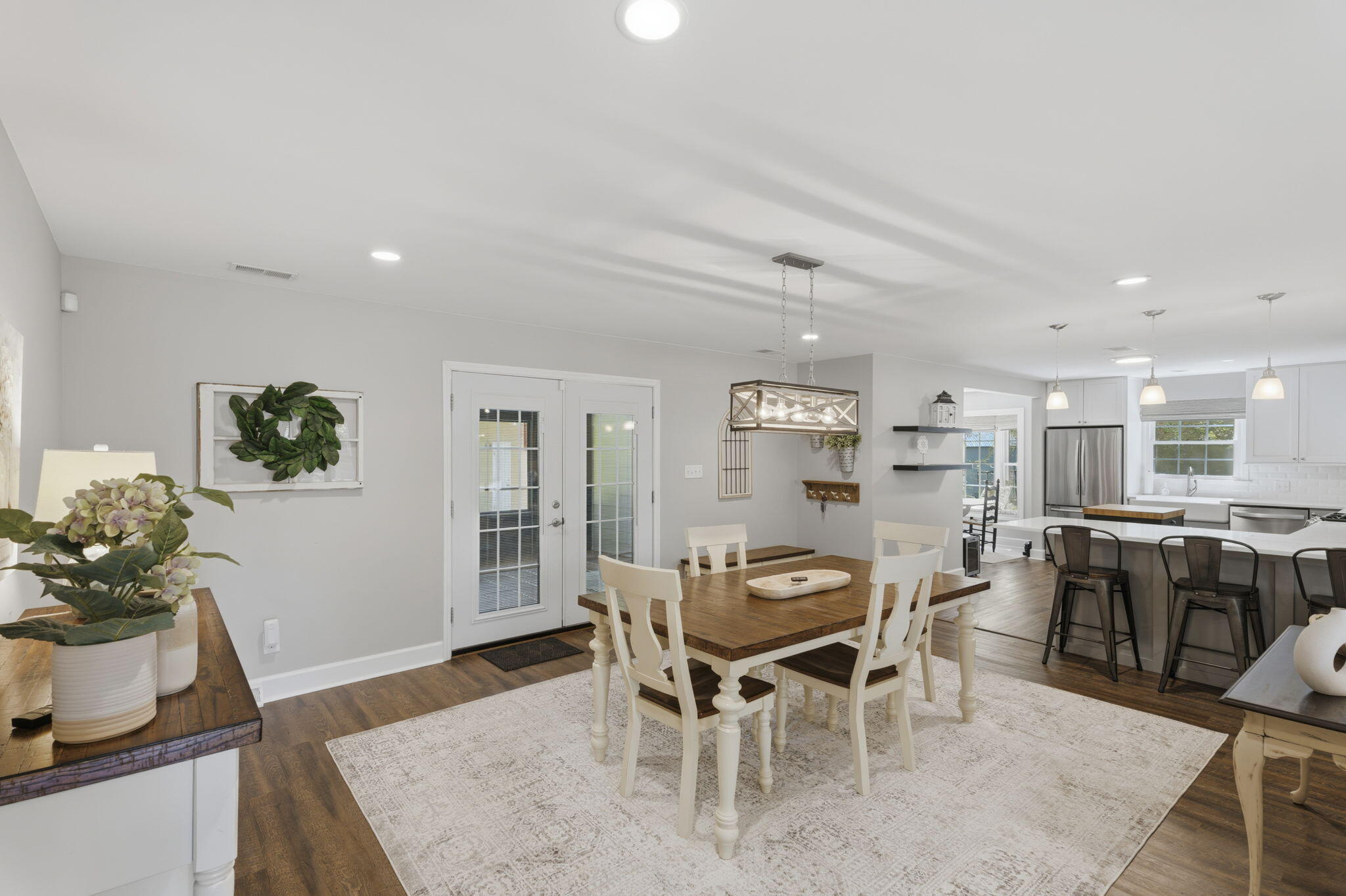 219 Shaftesbury Lane
