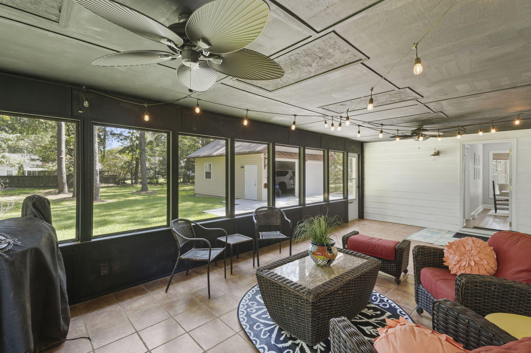 219 Shaftesbury Lane