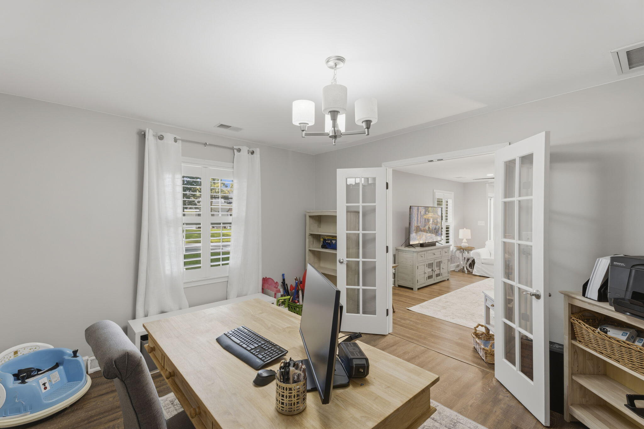 219 Shaftesbury Lane