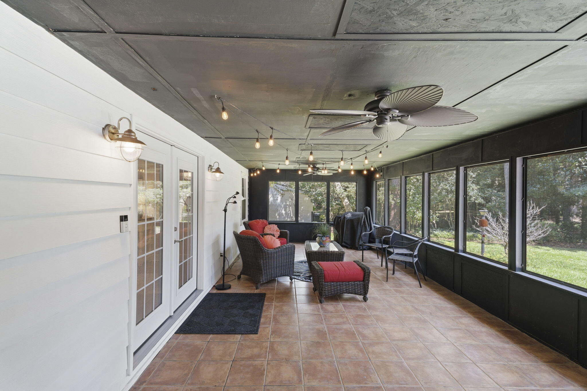 219 Shaftesbury Lane