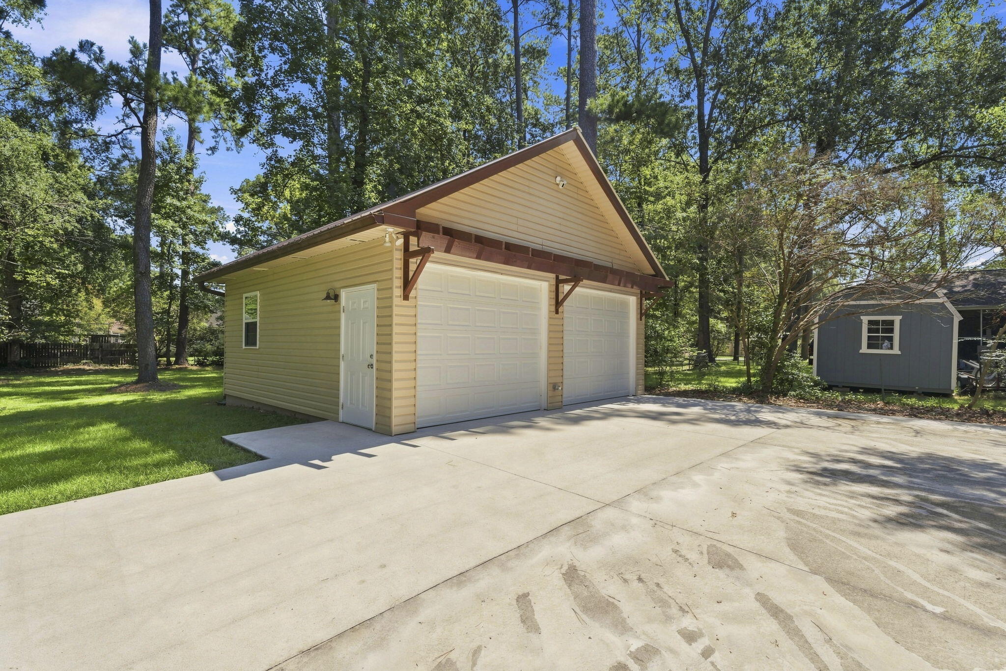 219 Shaftesbury Lane
