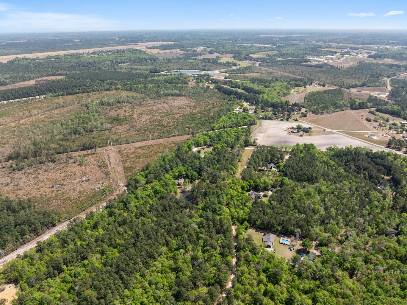 4 Forest Place