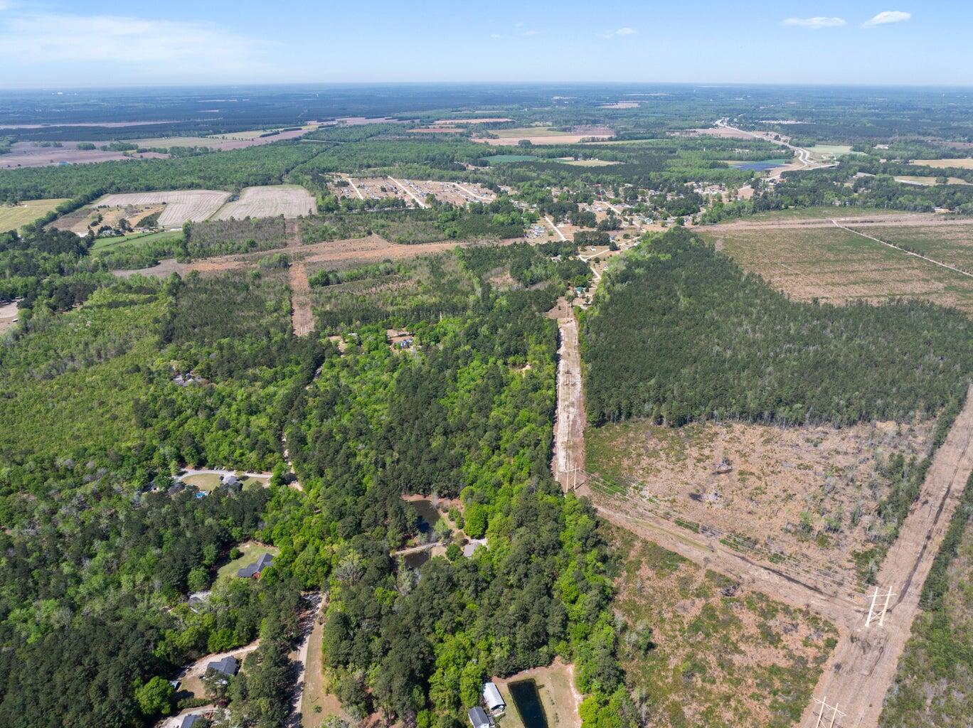 4 Forest Place