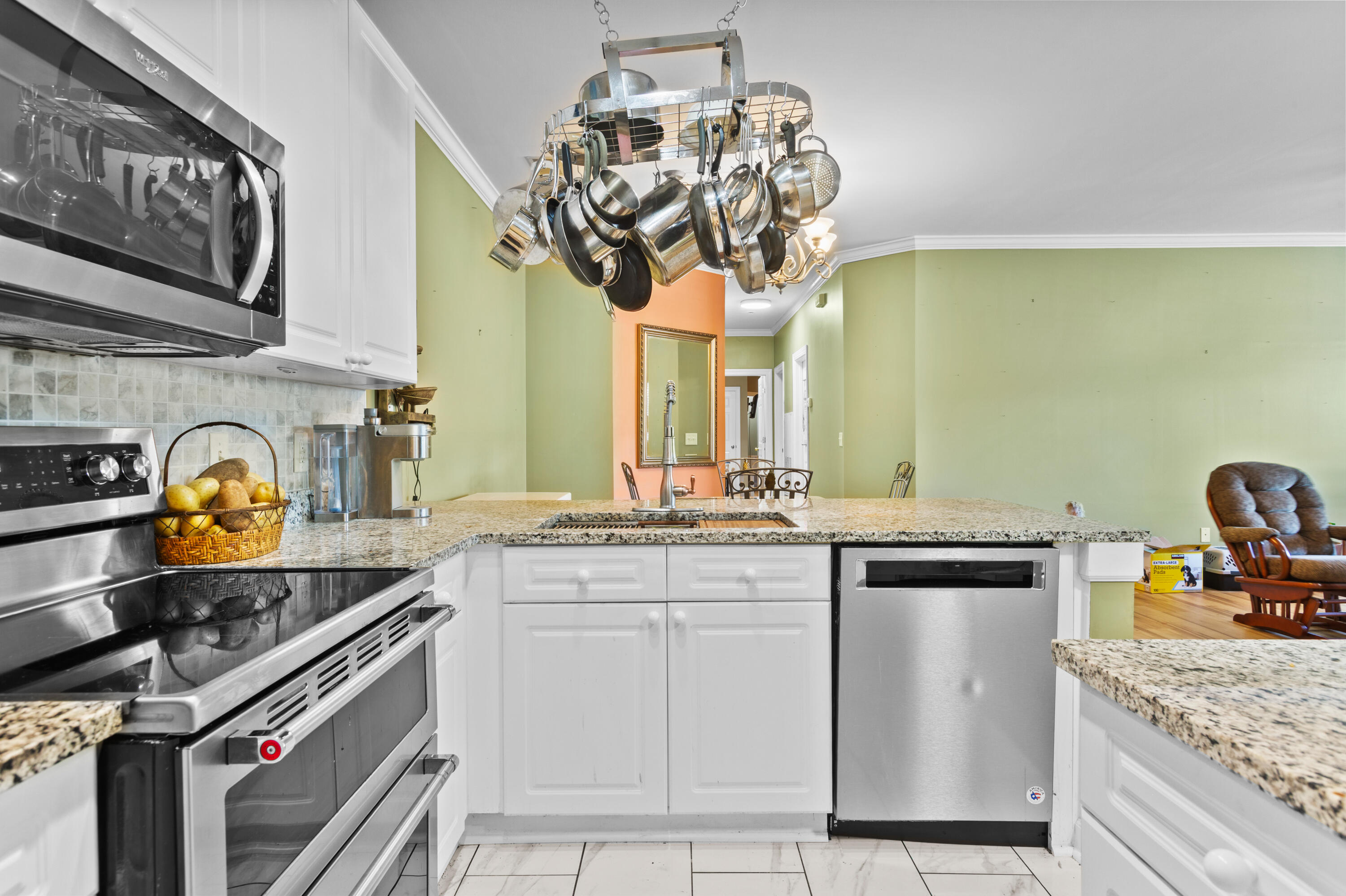 1434 Belcourt Lane