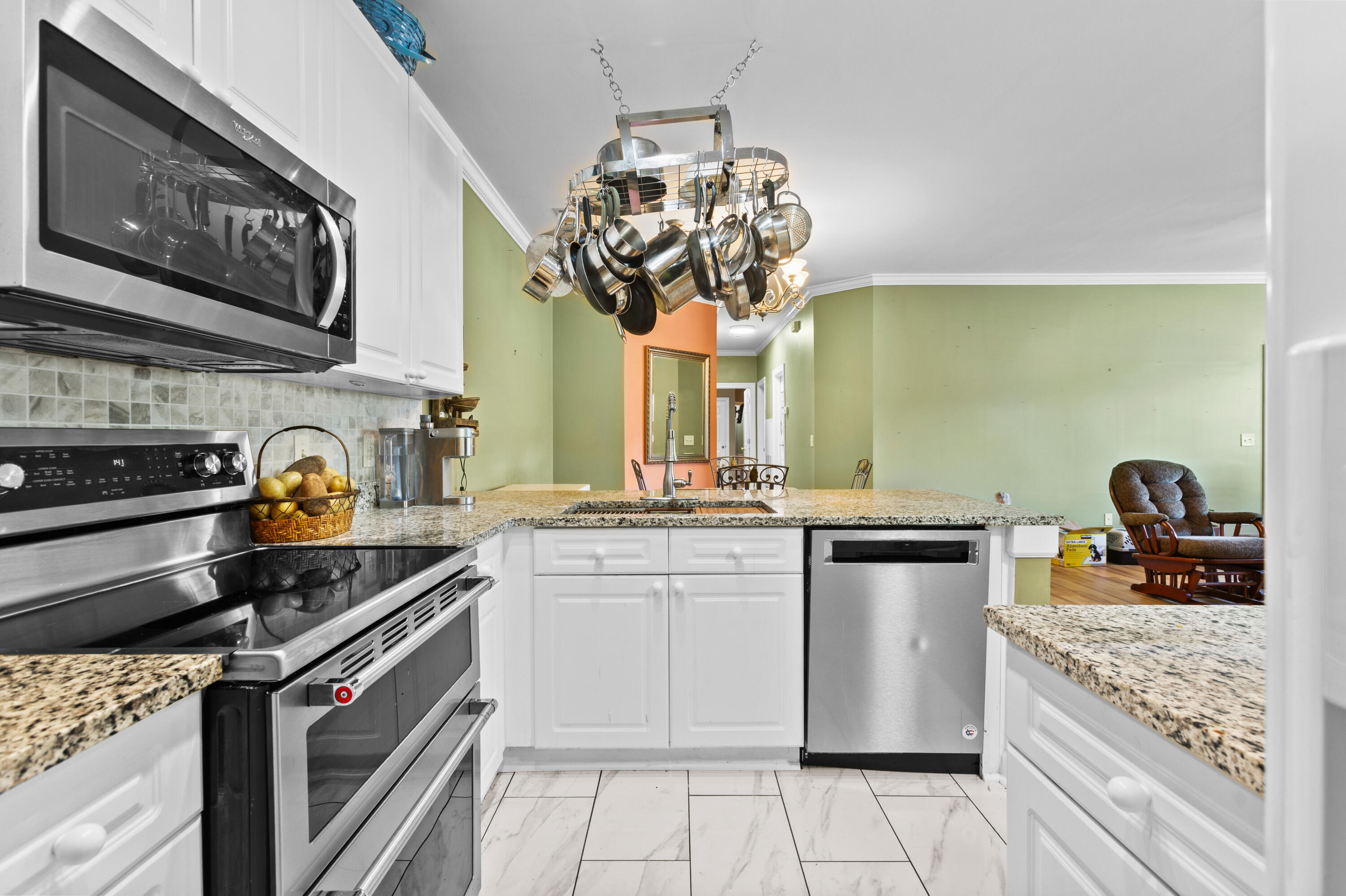 1434 Belcourt Lane