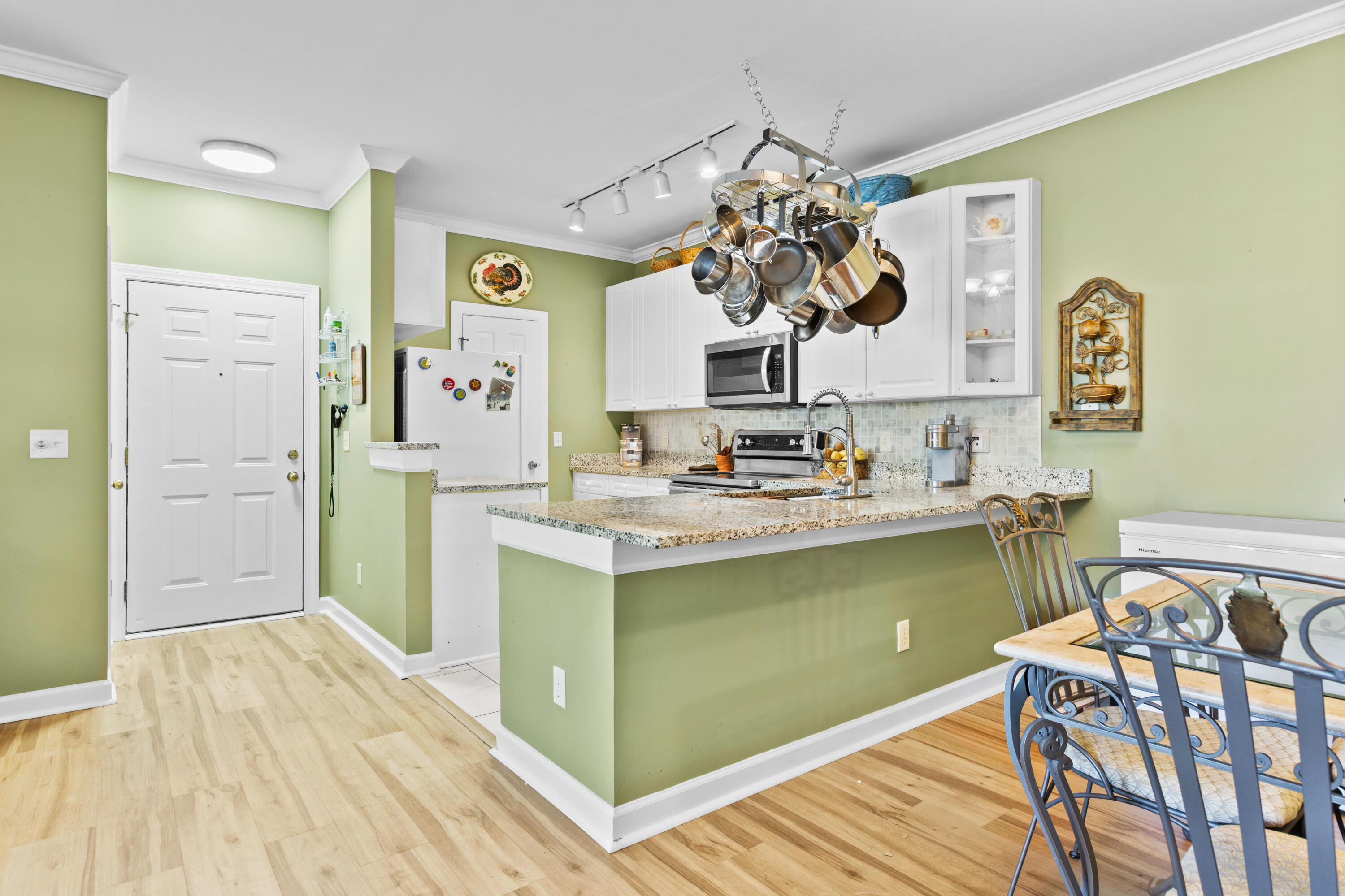 1434 Belcourt Lane