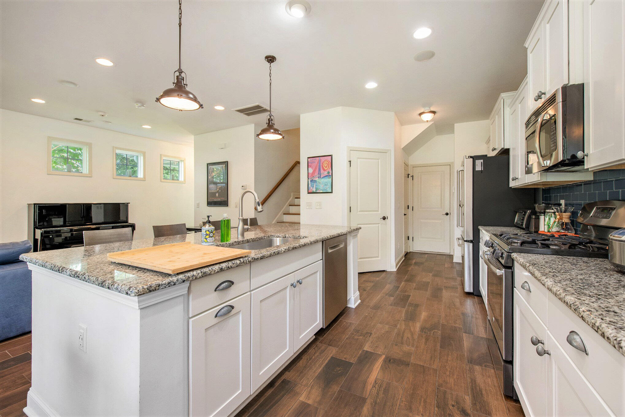 1470 Red Tide Road