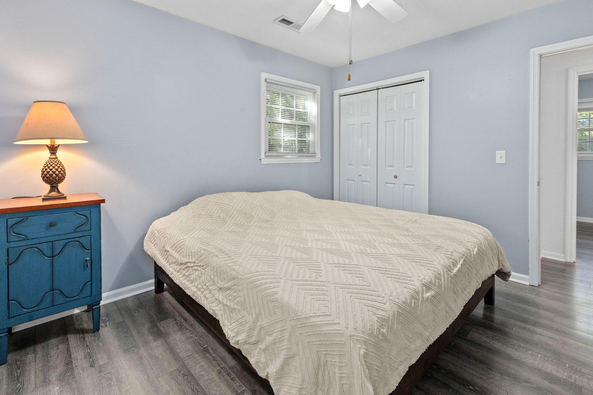 105 W Walnut Circle