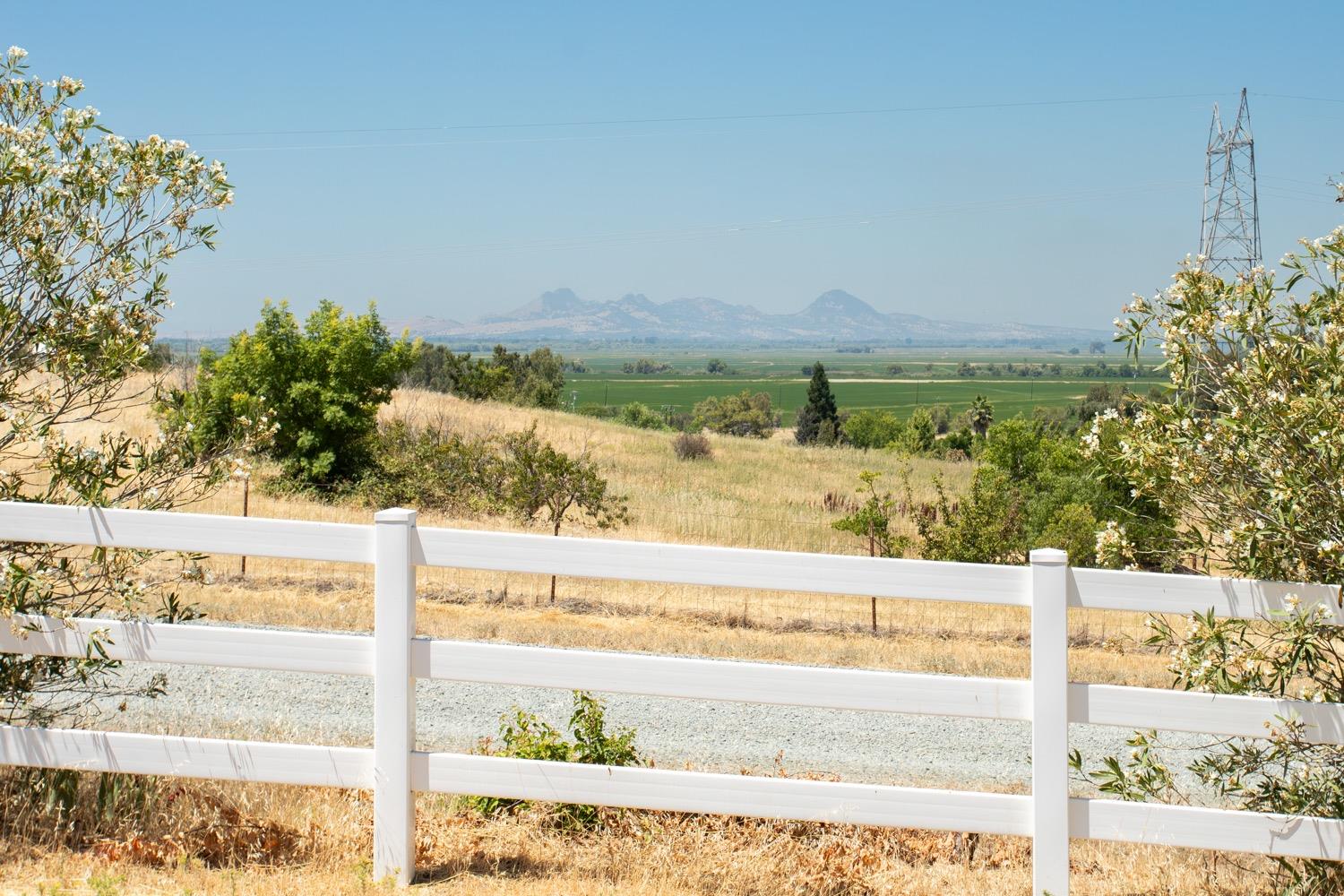 9891 Butte View