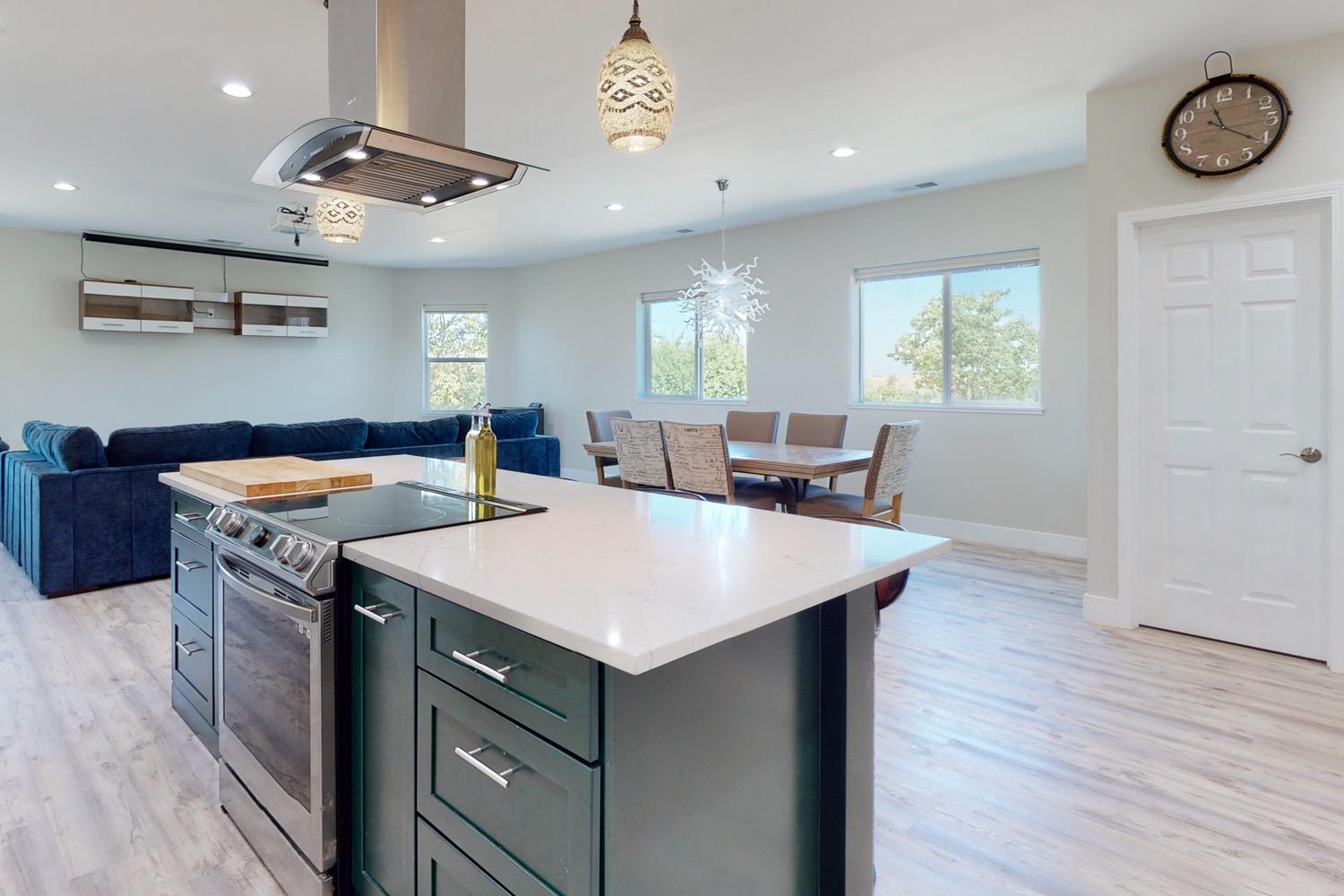 9891 Butte View