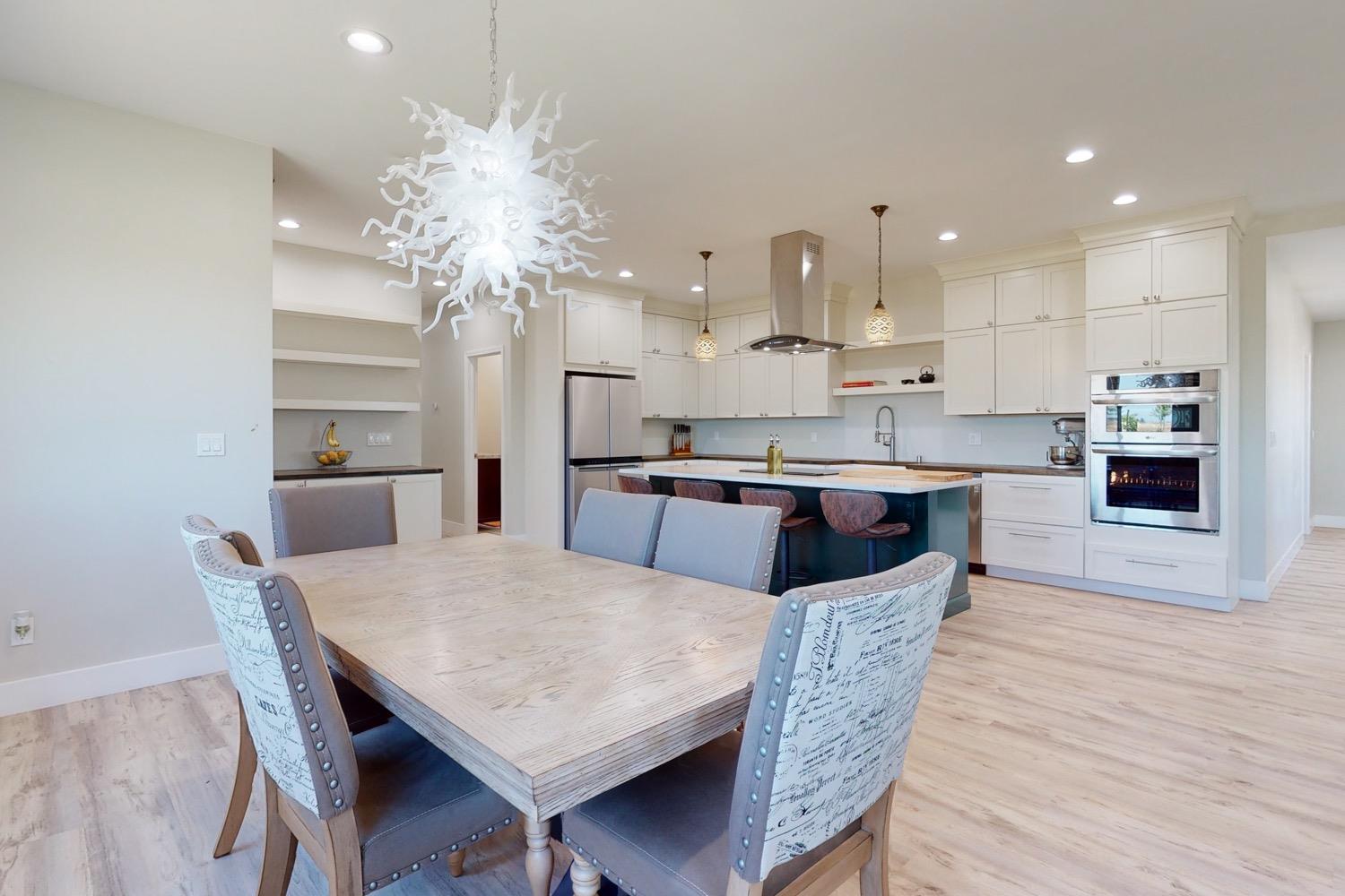 9891 Butte View
