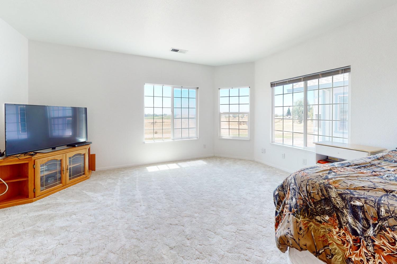 8889 Jamestown Court