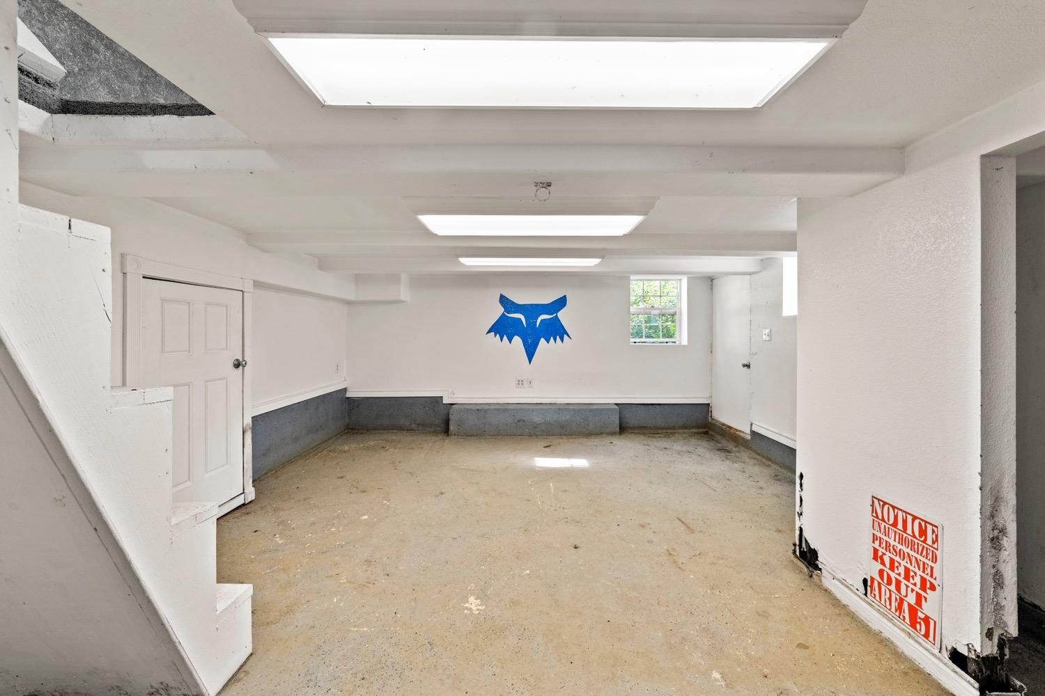 9598 Wright Lane