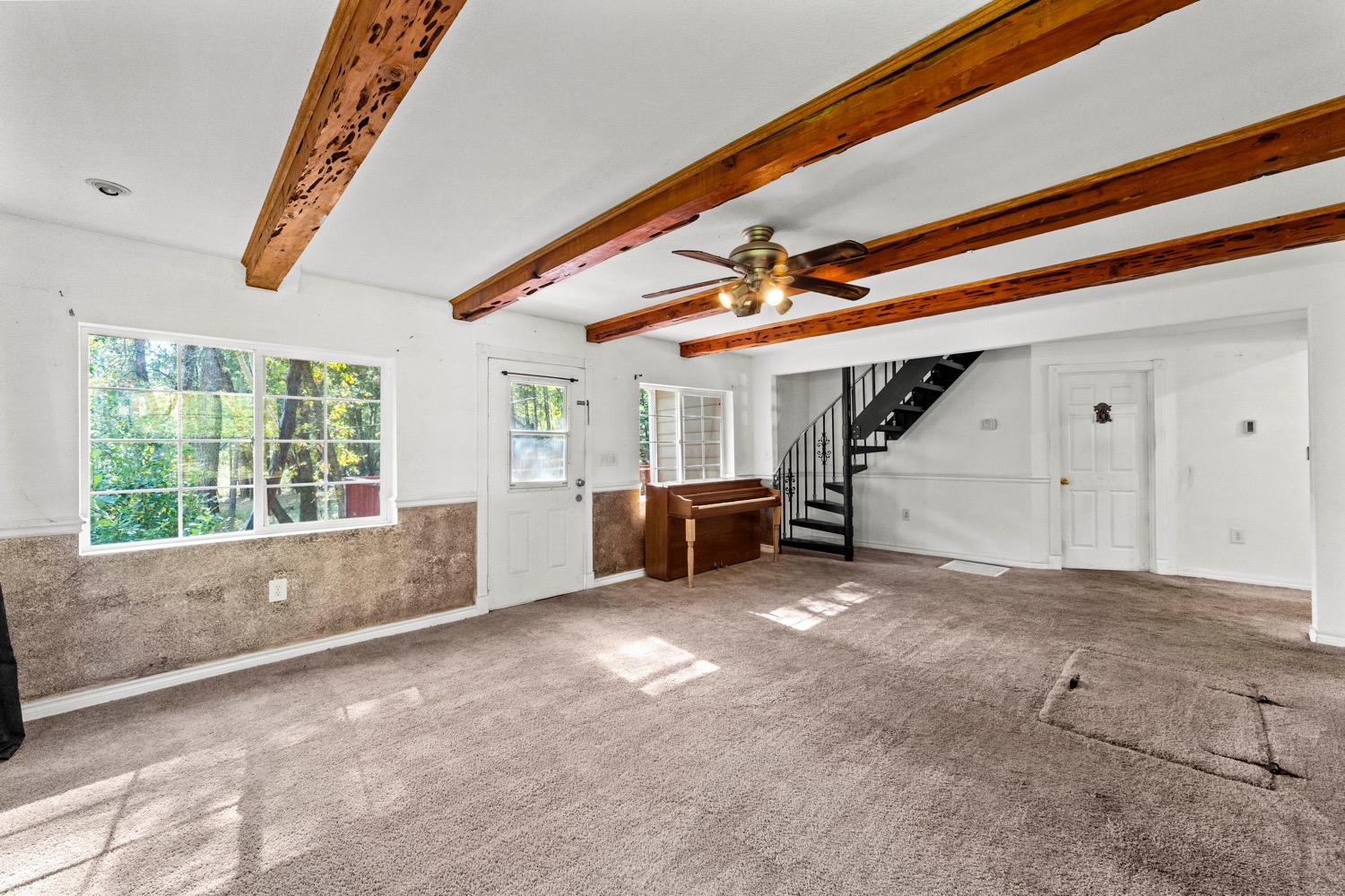 9598 Wright Lane