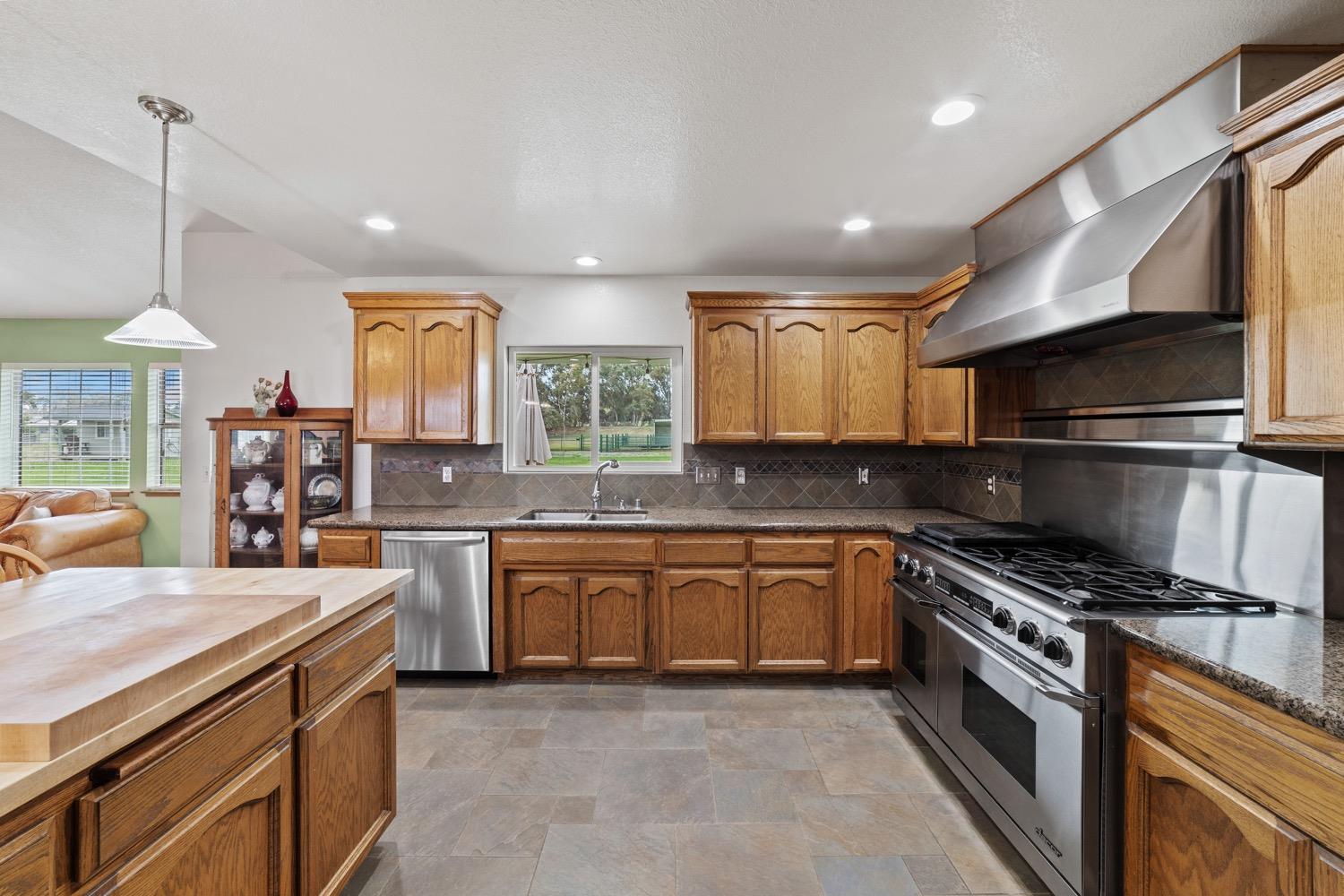 9798 Miller Lane