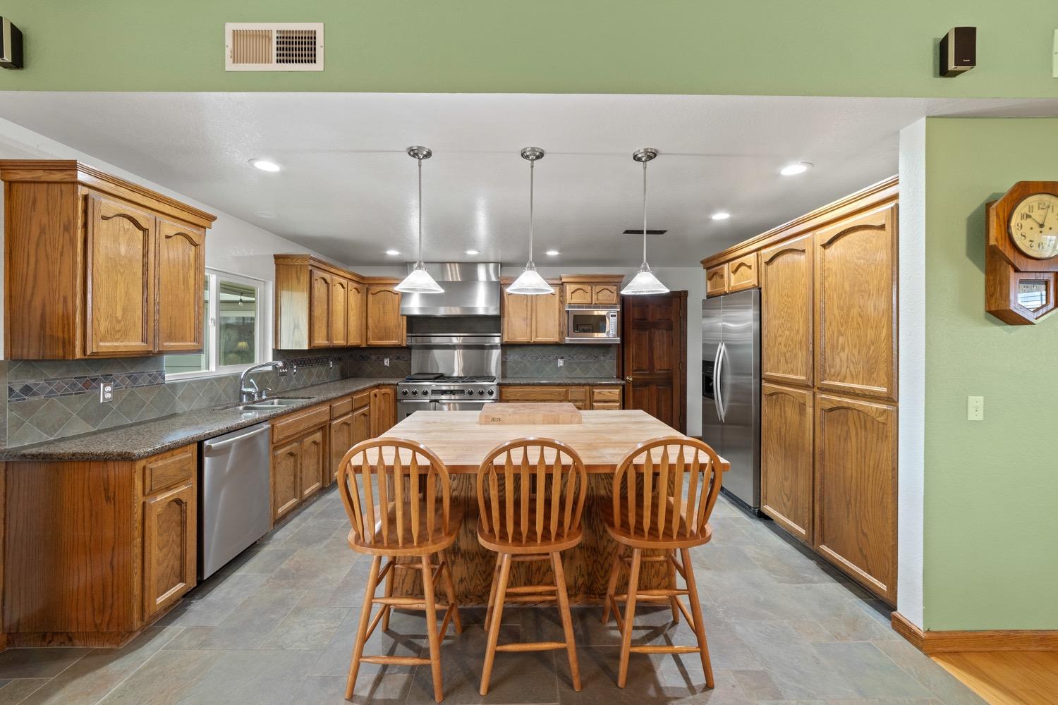 9798 Miller Lane