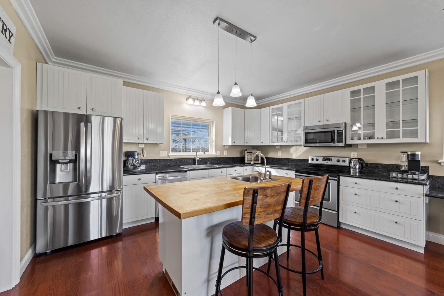 9798 Buena Vista Drive
