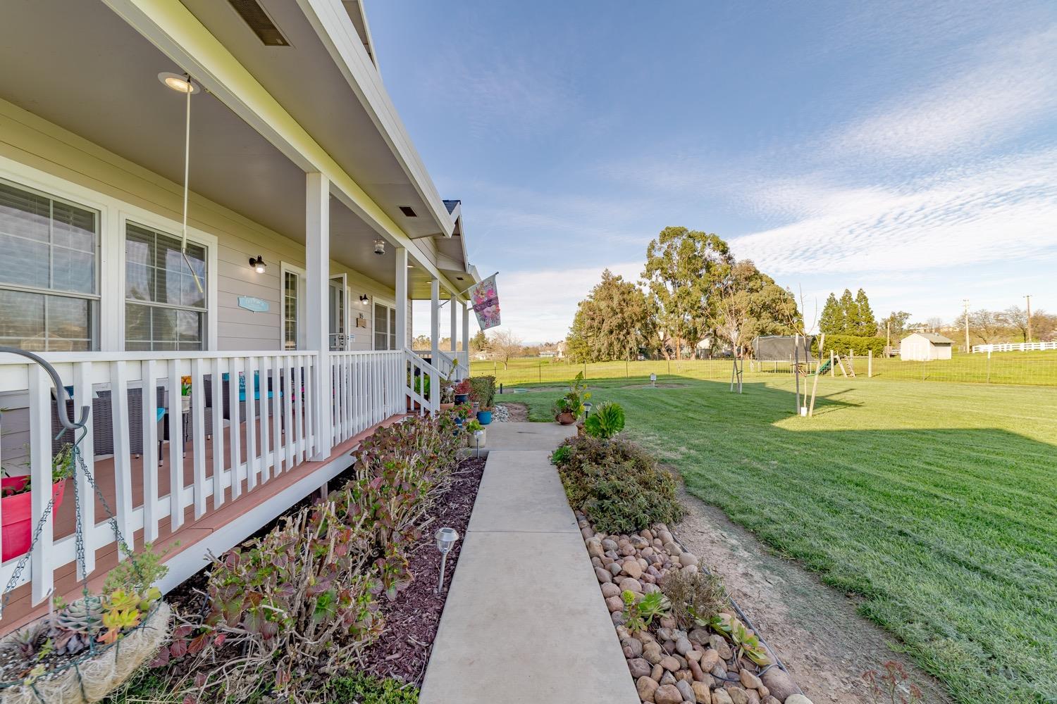 9798 Buena Vista Drive