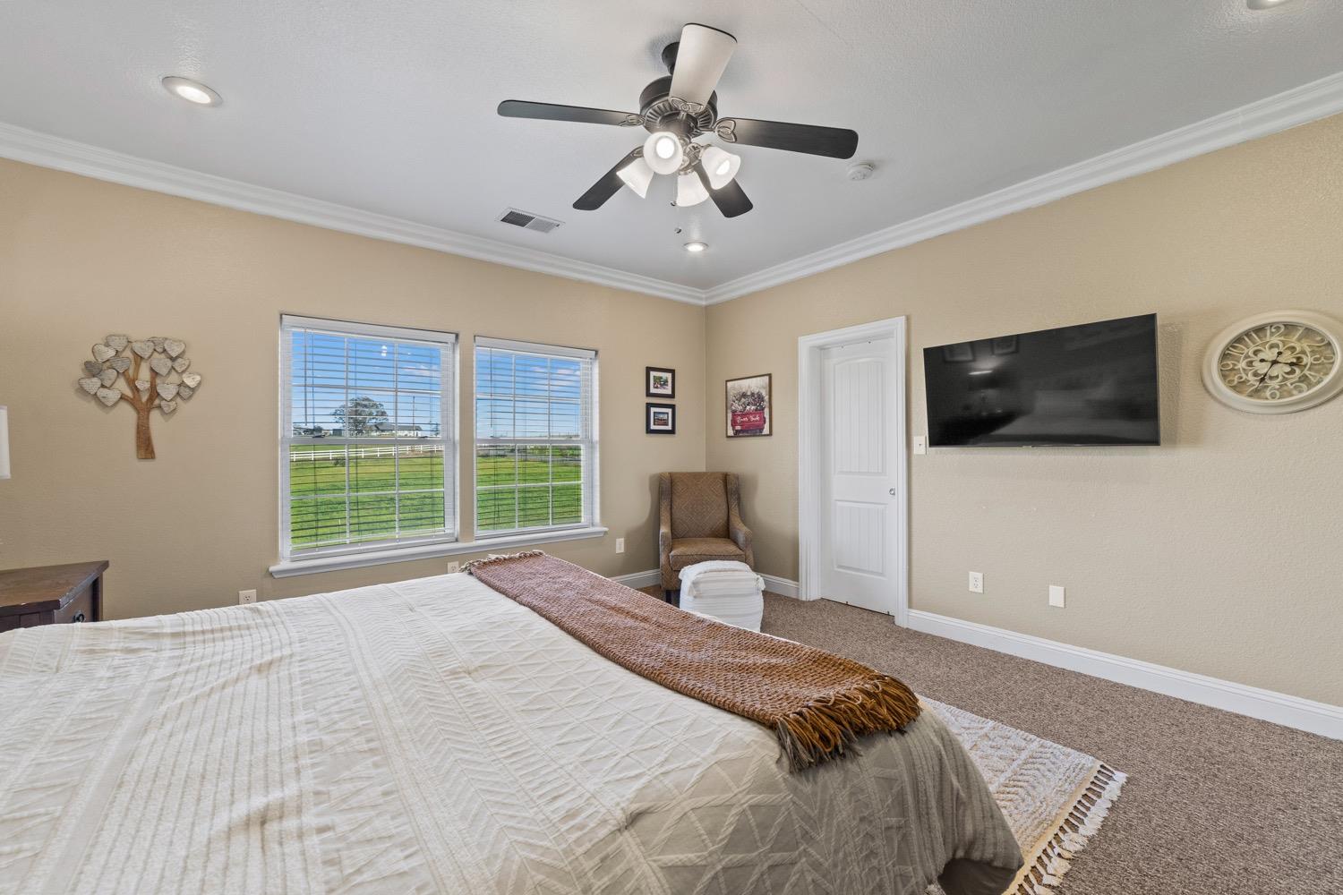 9798 Buena Vista Drive