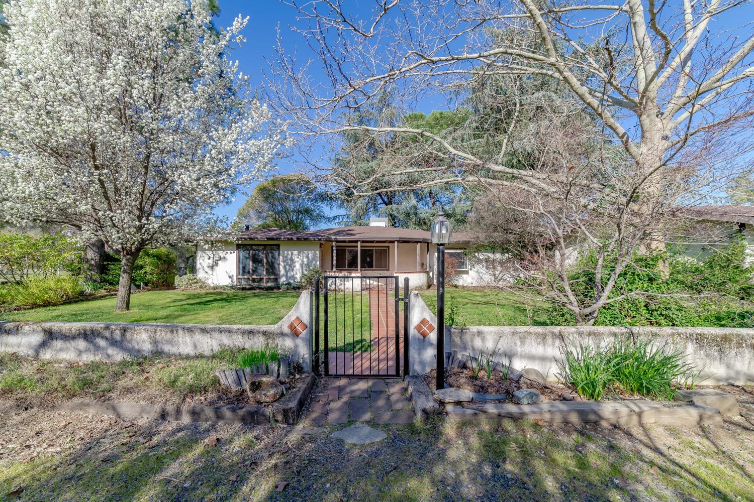 5285 Miners Ranch Road