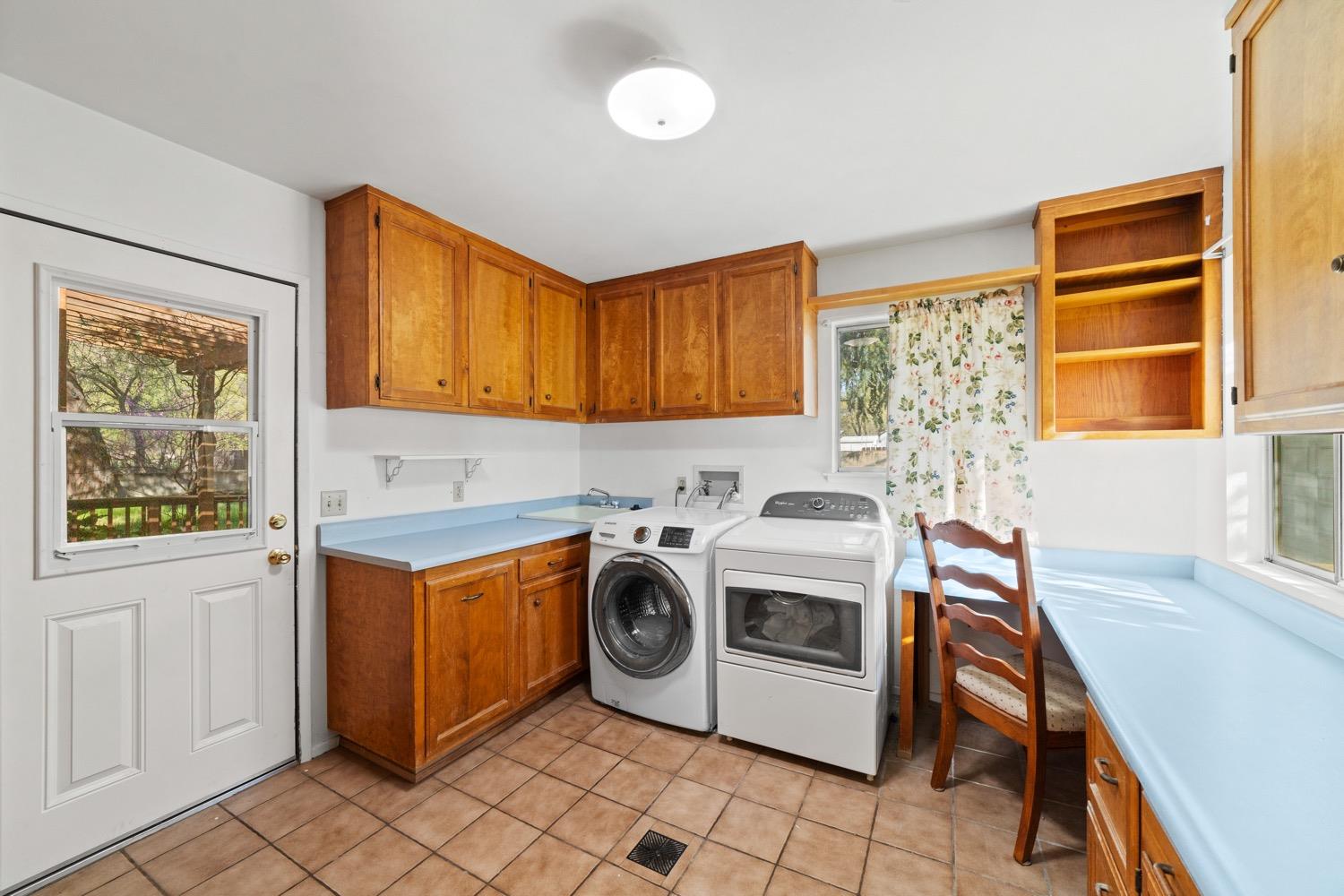 5285 Miners Ranch Road