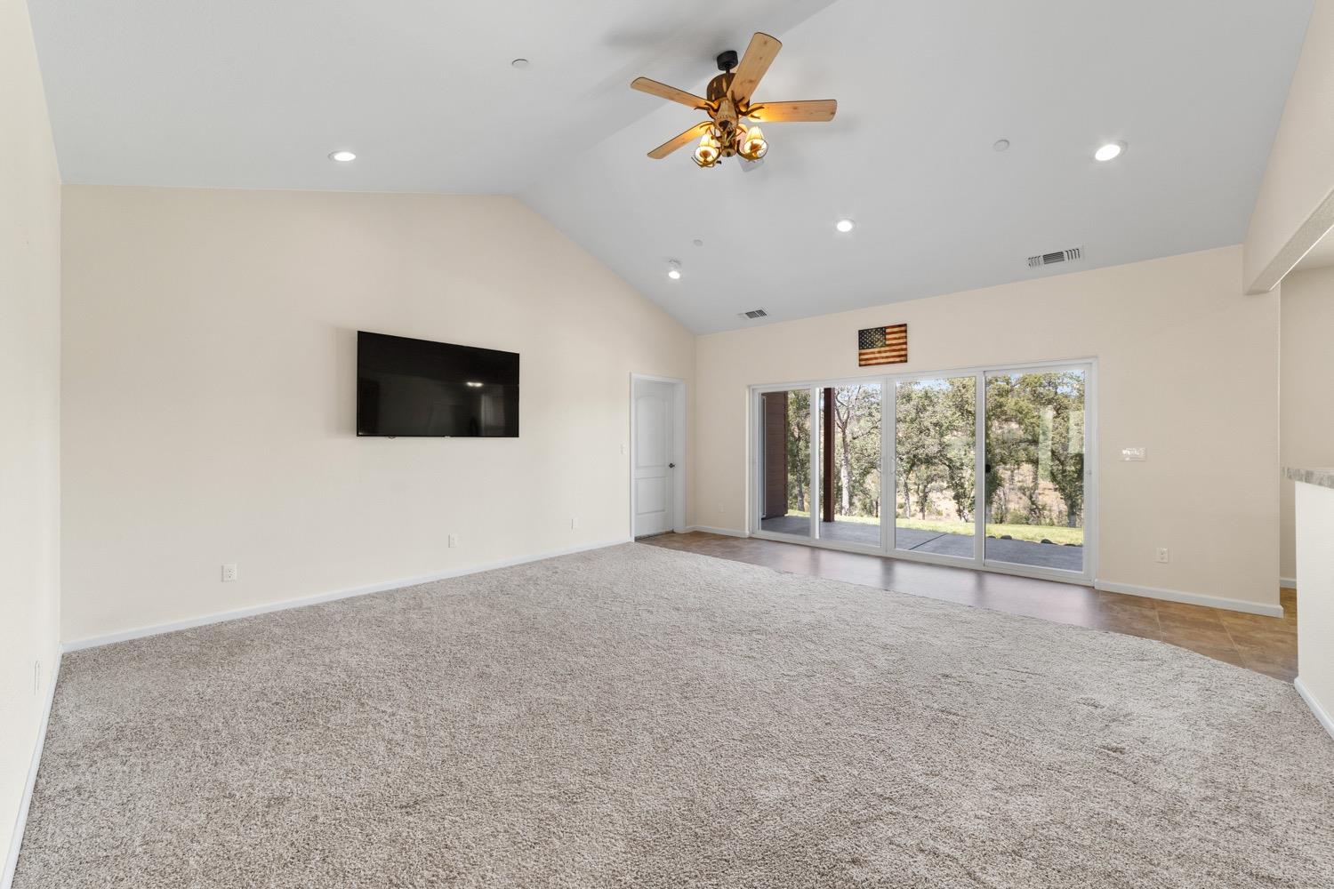 12992 Lone Tree Way