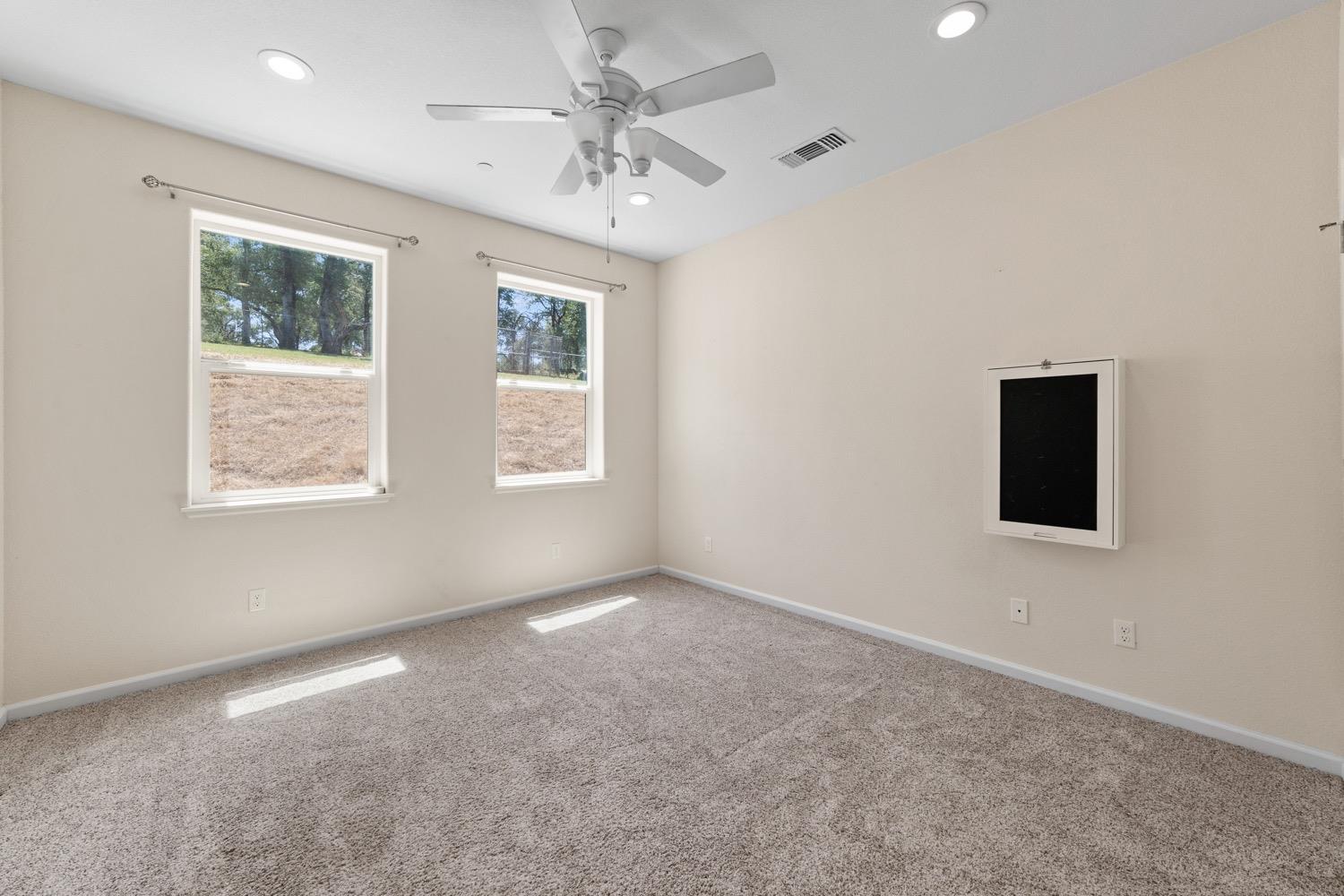 12992 Lone Tree Way
