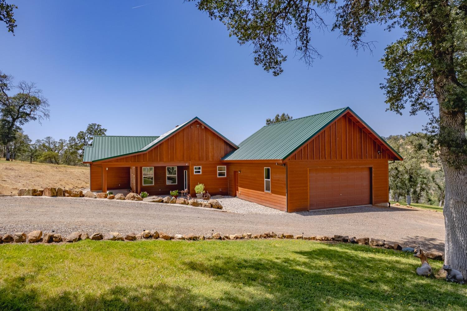 12992 Lone Tree Way
