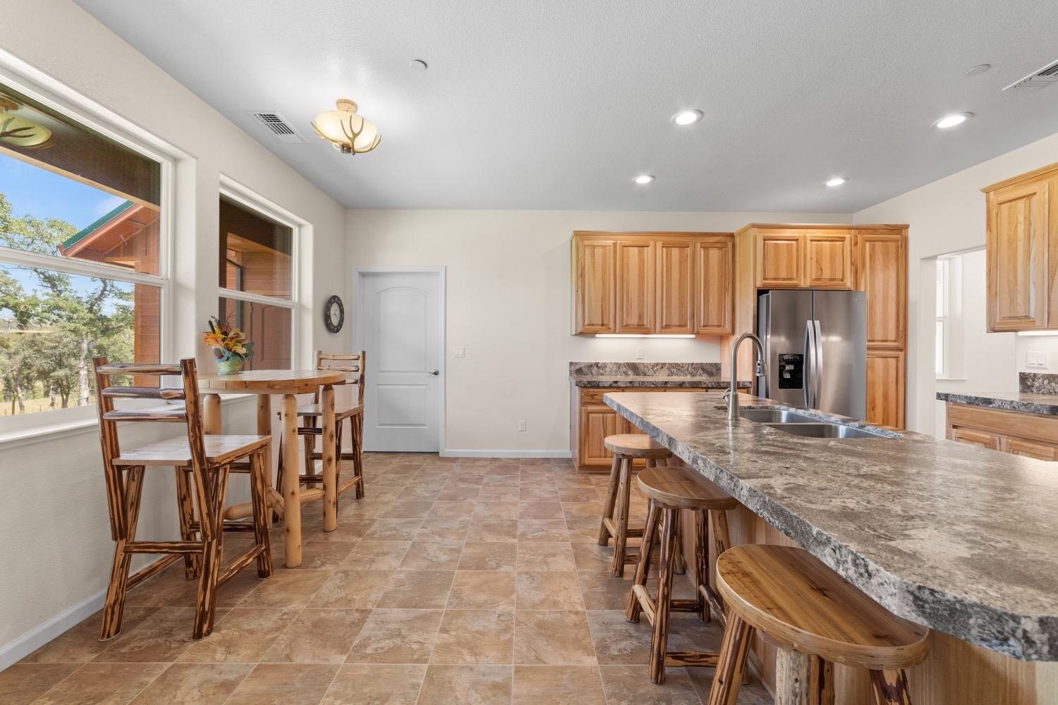 12992 Lone Tree Way
