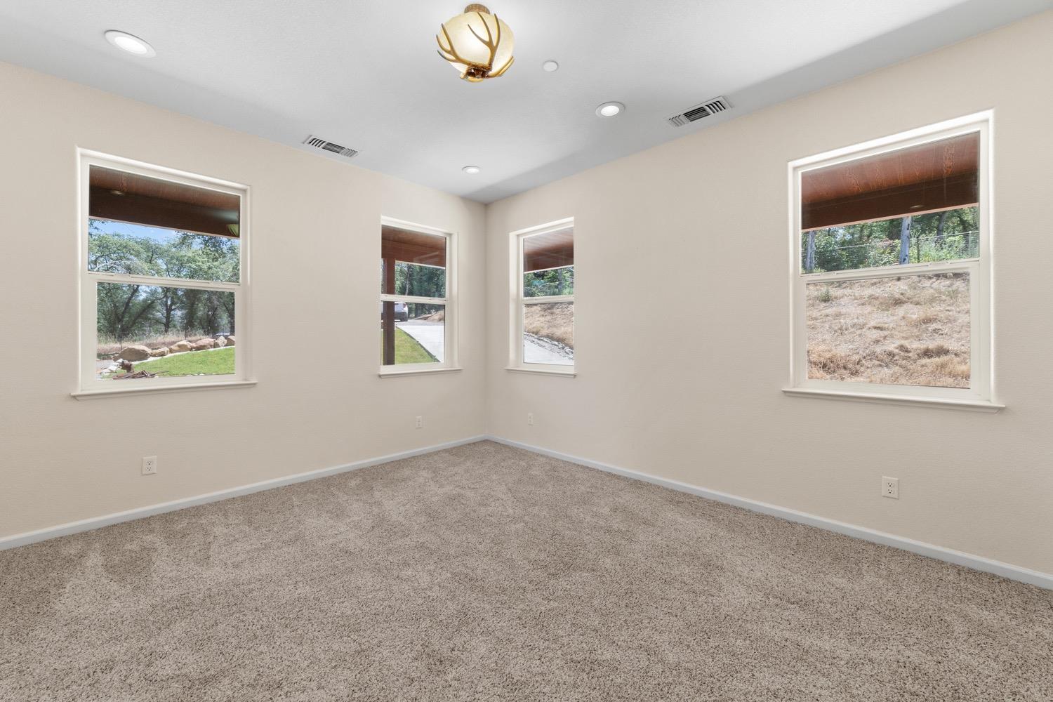 12992 Lone Tree Way