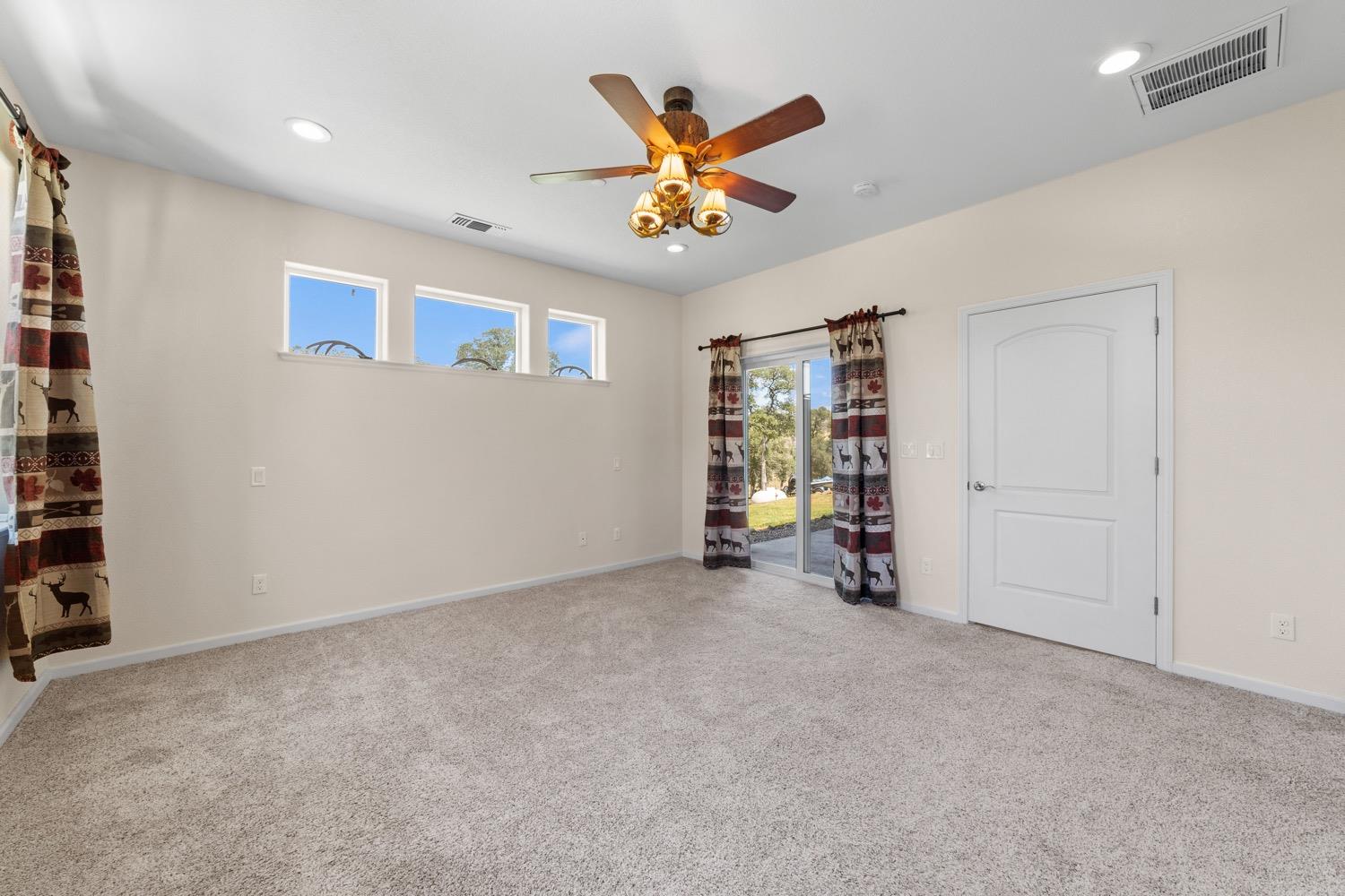 12992 Lone Tree Way