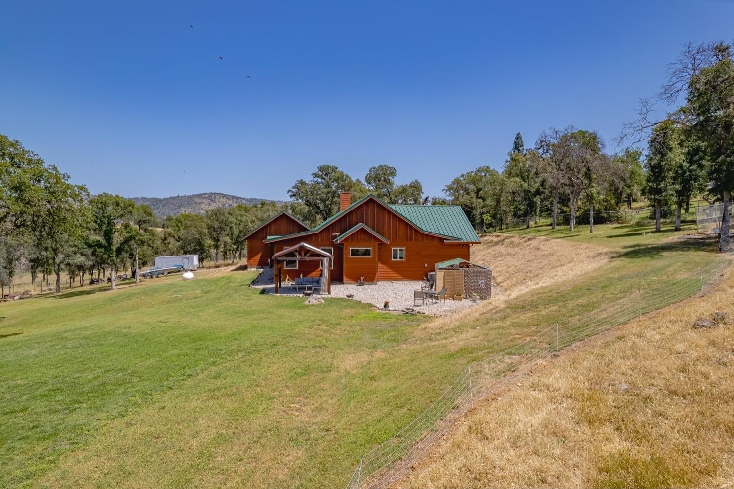 12992 Lone Tree Way