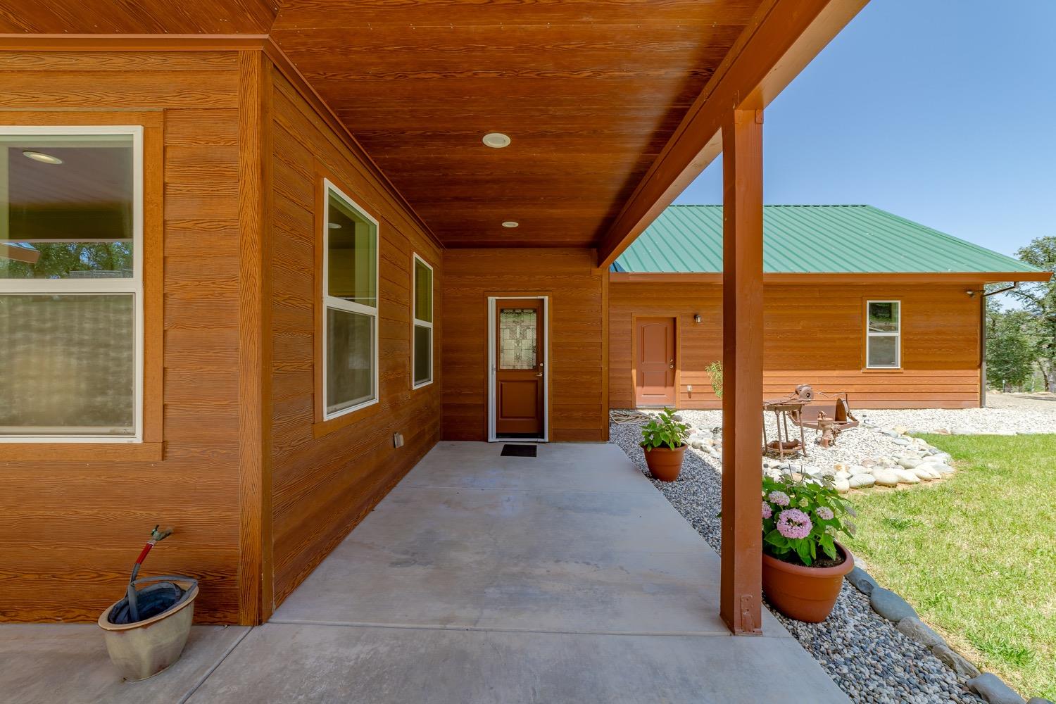 12992 Lone Tree Way