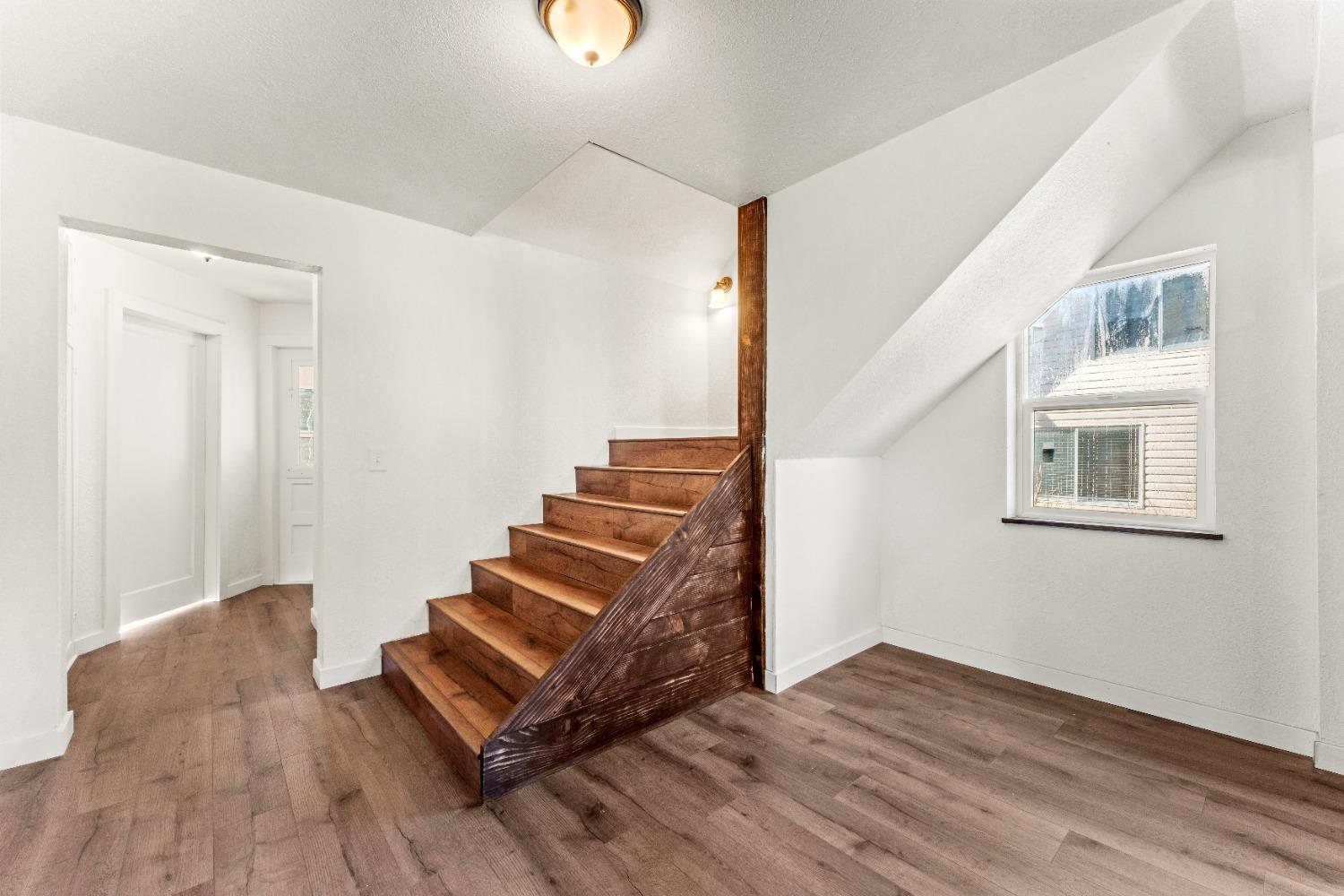 11856 La Porte Road